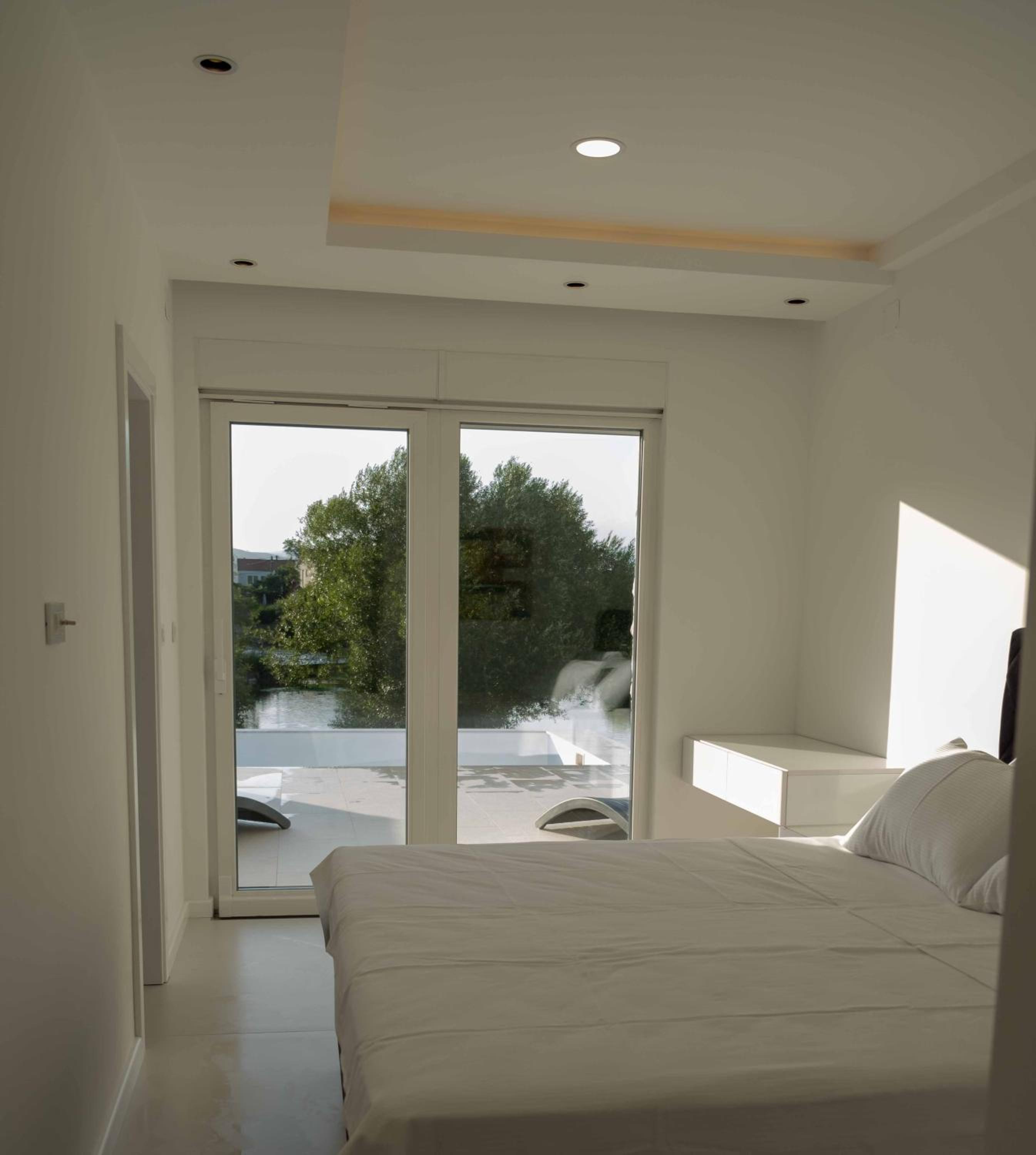 Villa photo 1