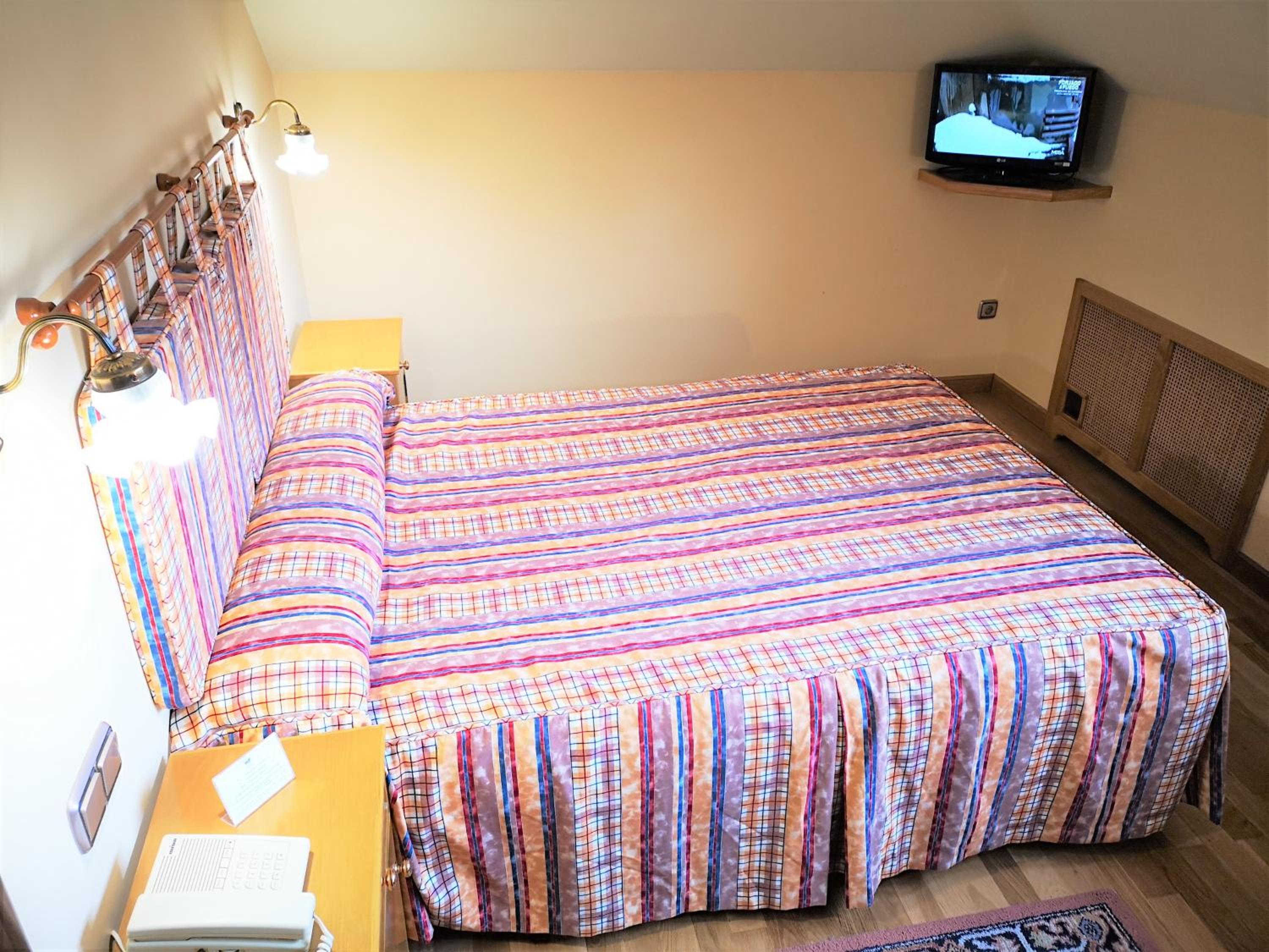 Habitación Doble Pequeña - Casona
