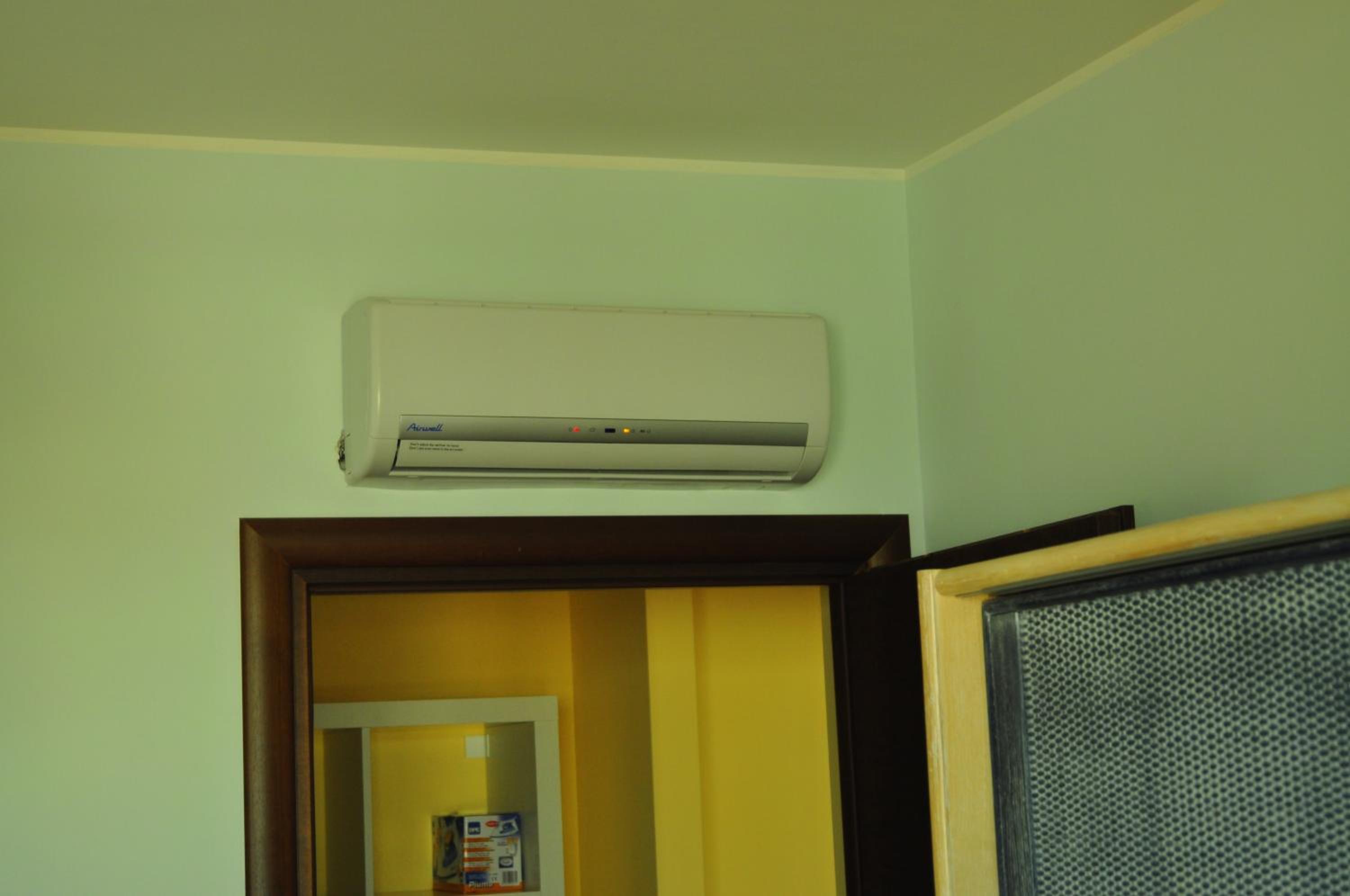 Two-Bedroom House photo 2