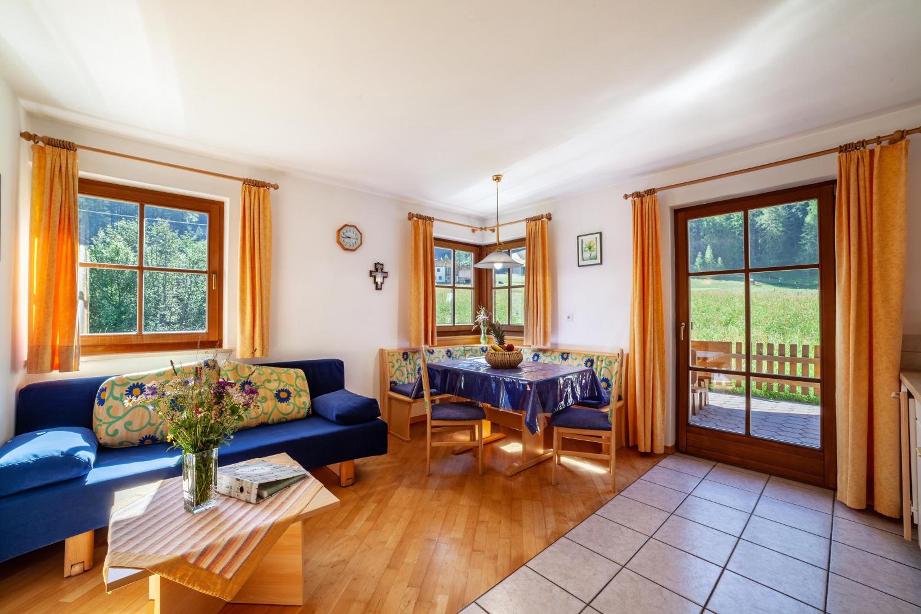 Two-Bedroom Deluxe Apartment with Garden View
