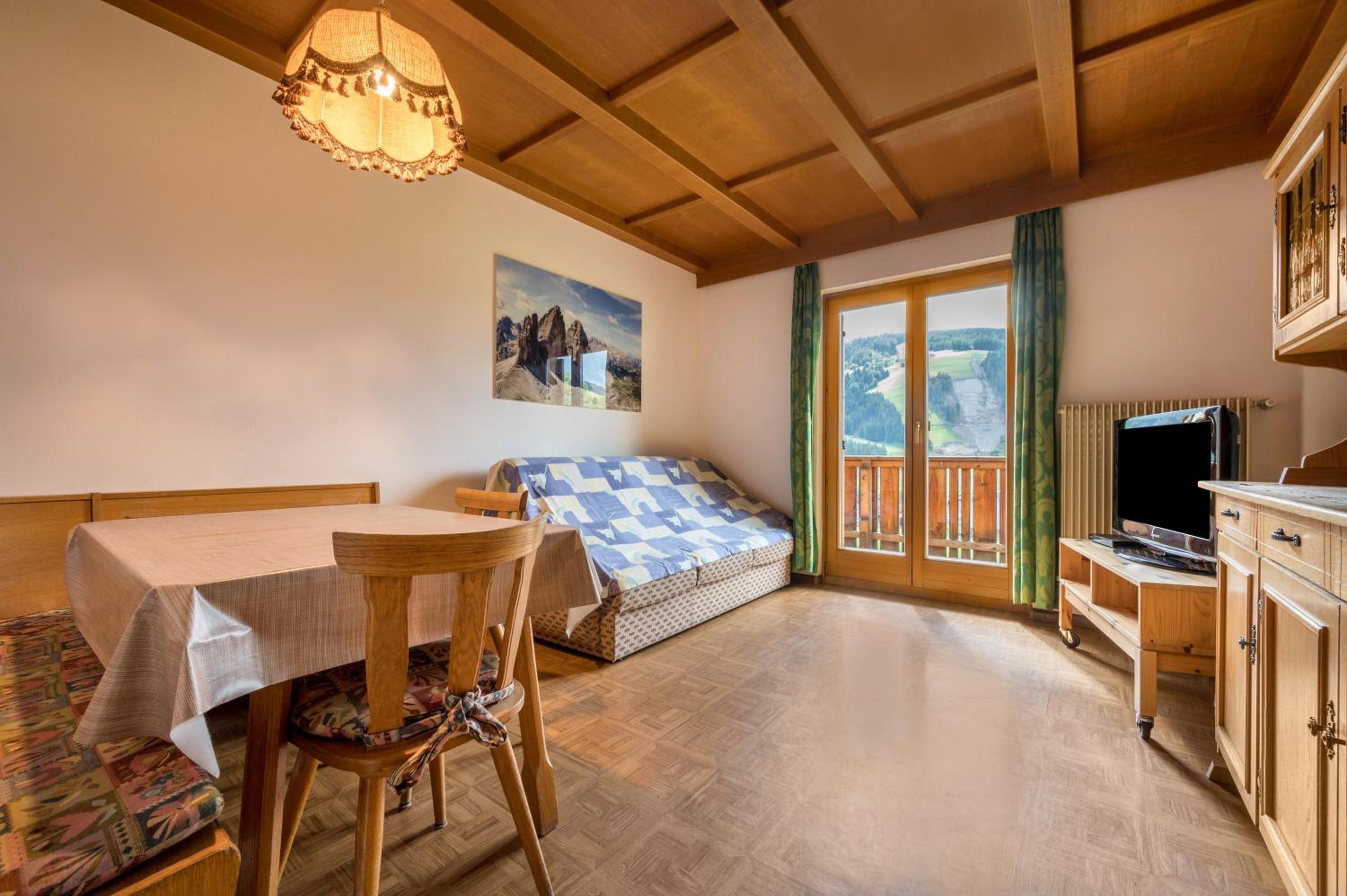 Three-Bedroom Premium Apartment with Balcony
