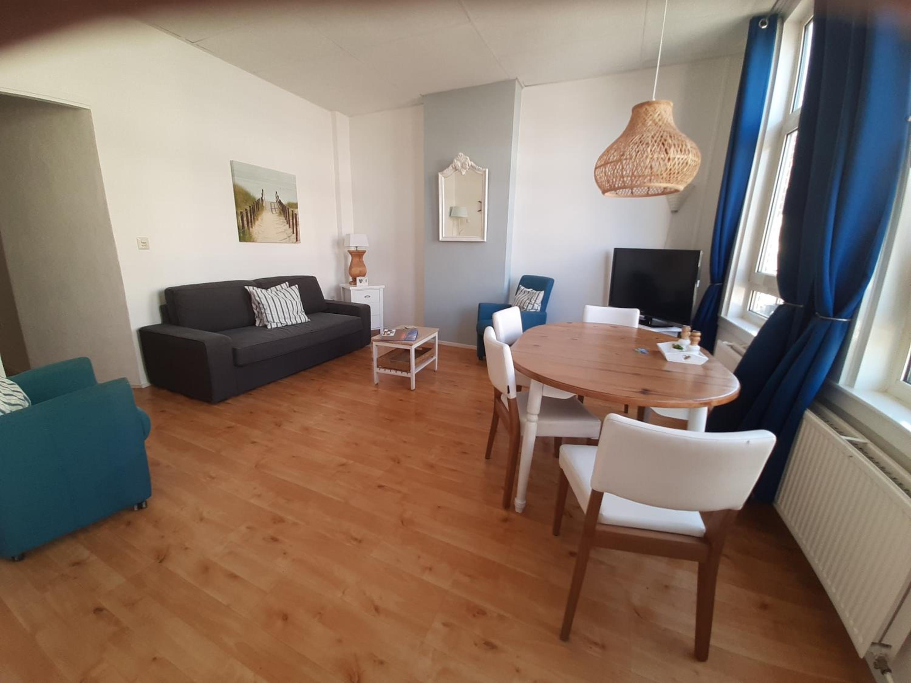 One-Bedroom Apartment (4 Adults) photo 3