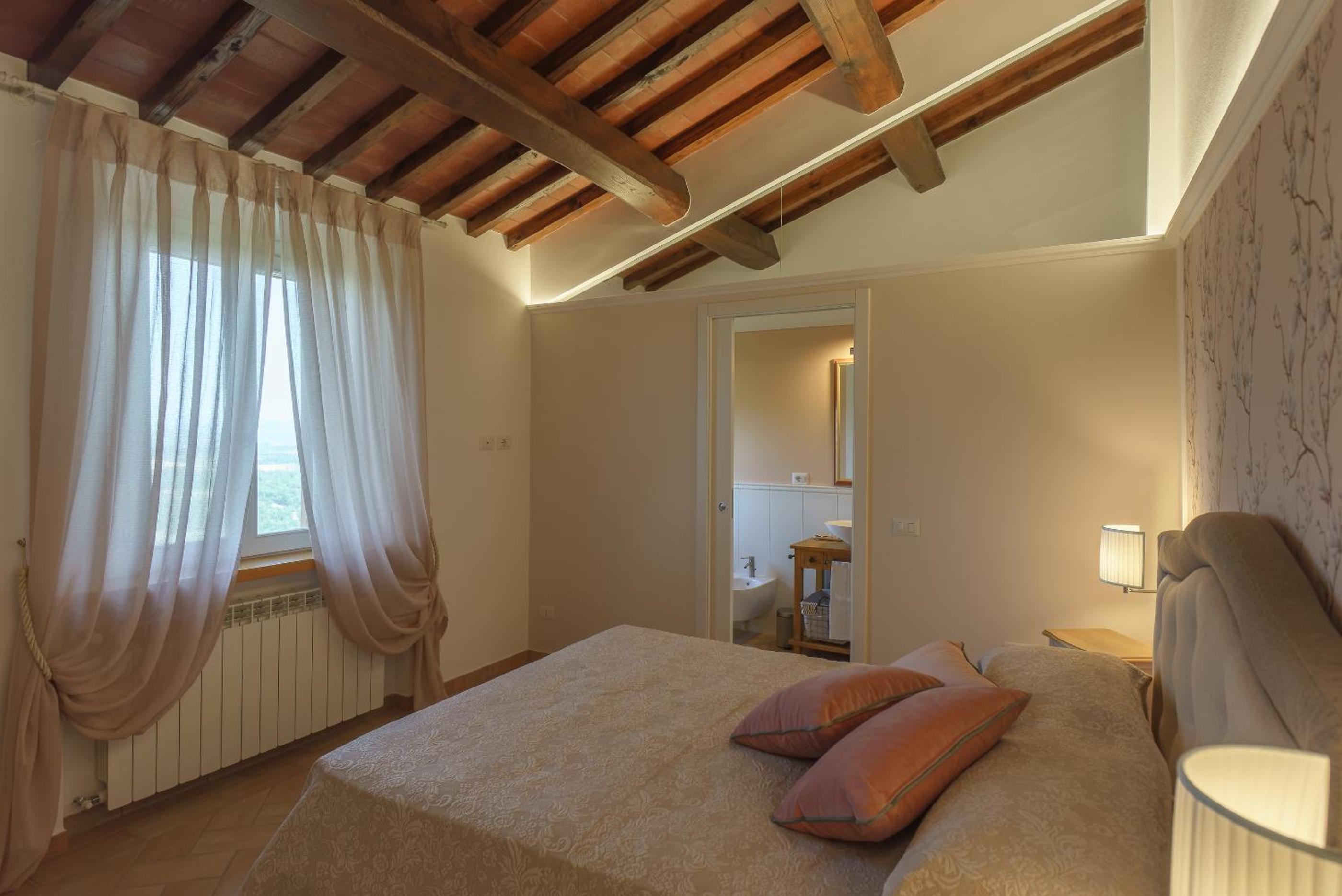 Two-Bedroom Apartment (4 Adults) photo 1