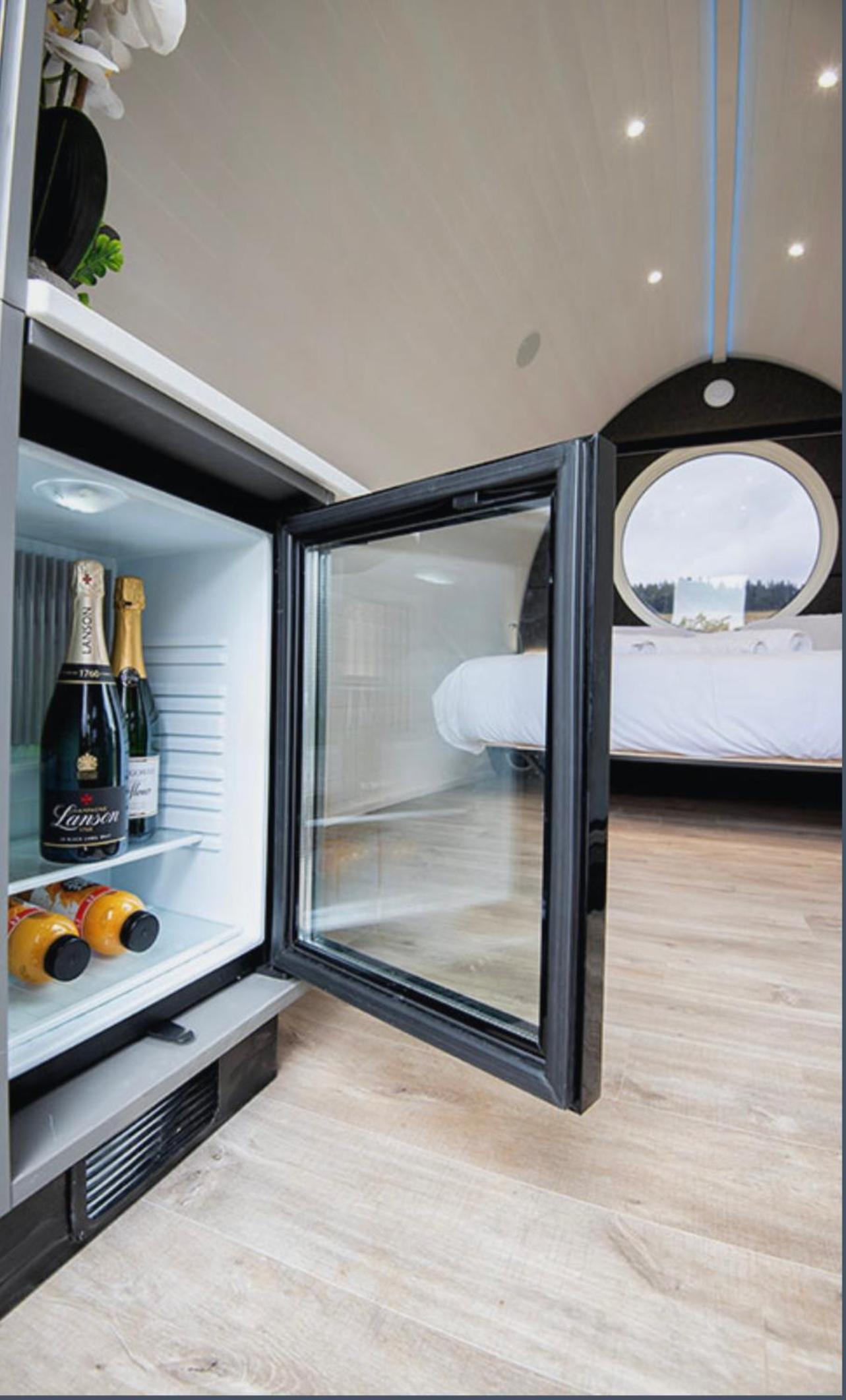 Meadow Suite Hotelier Pod - Photo 2