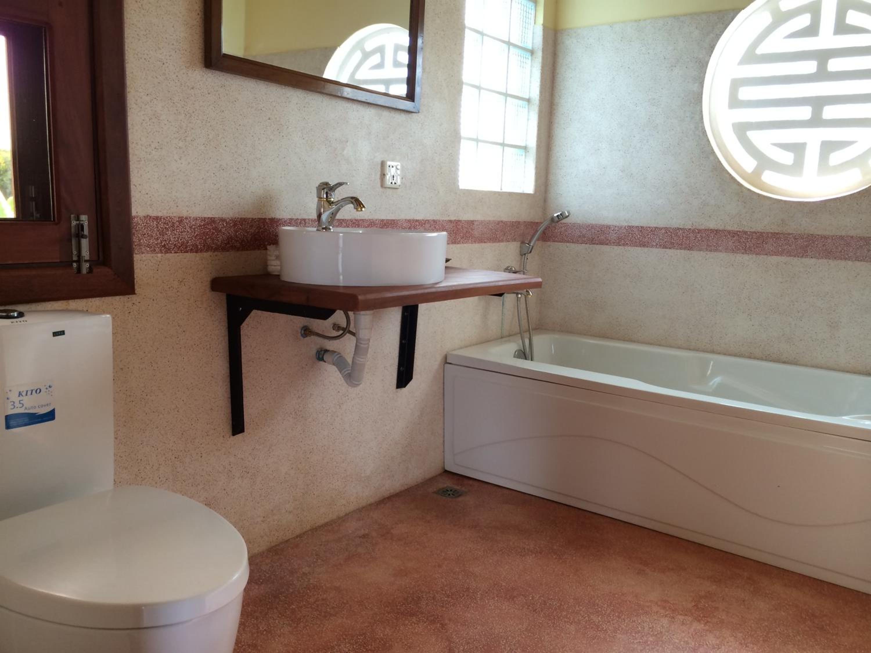 Wooden King Suite - Photo 7