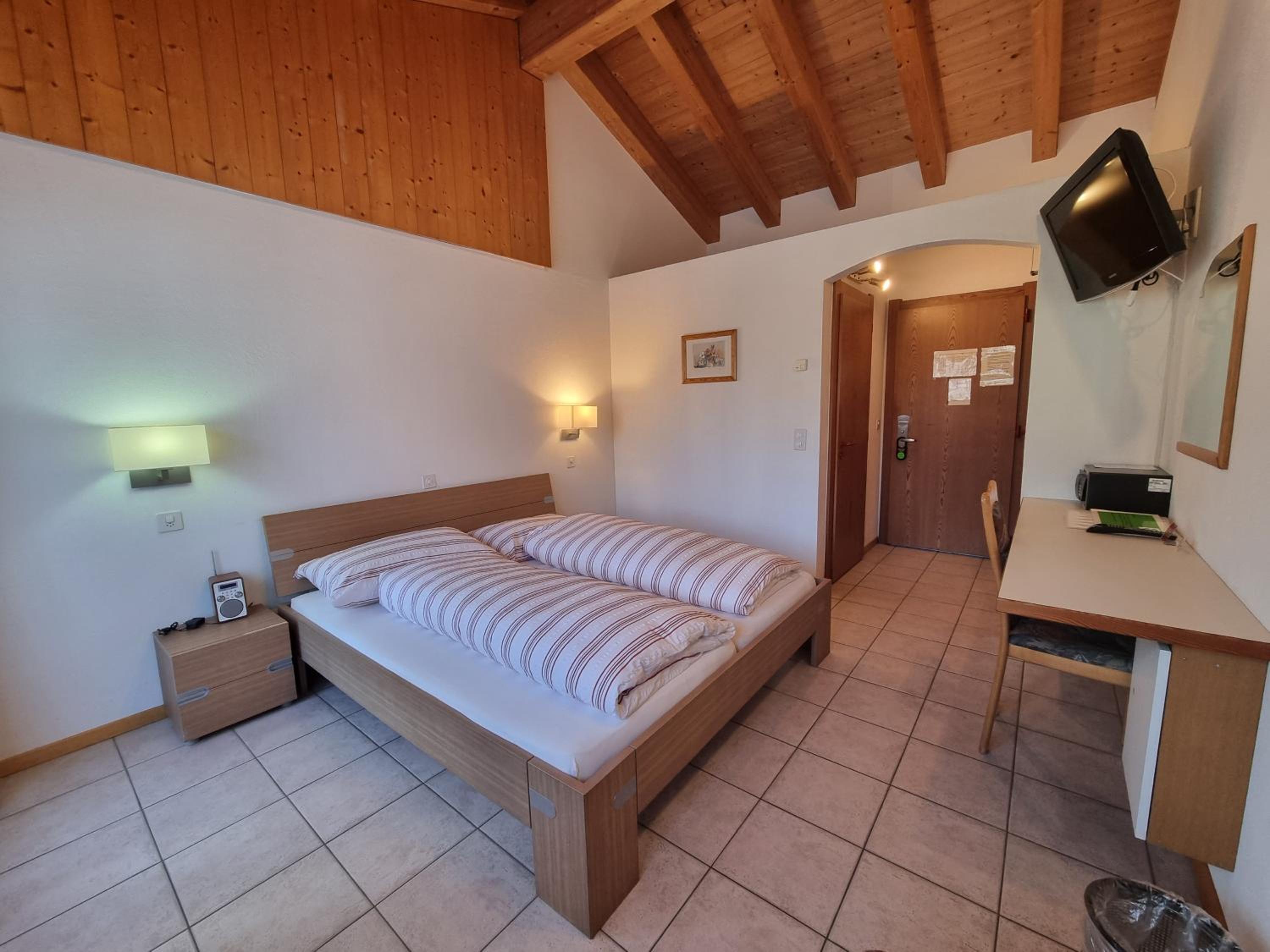 Double or Twin Room with Balcony - Annex - Photo 5