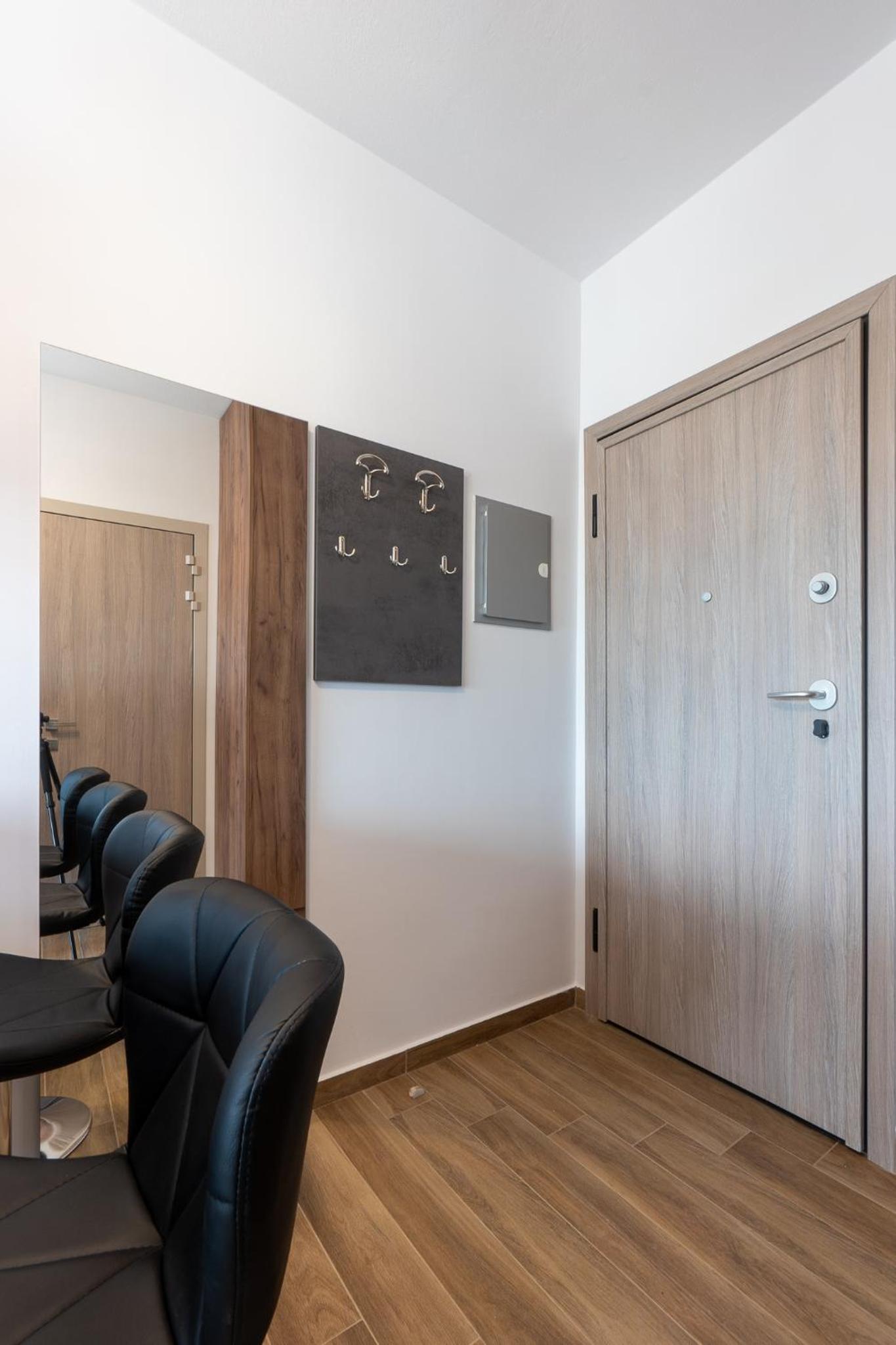 Studio with Sea View - Photo 25