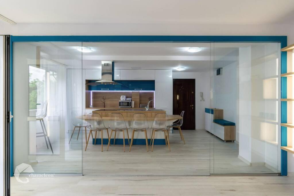 Two-Bedroom Apartment - Photo 3