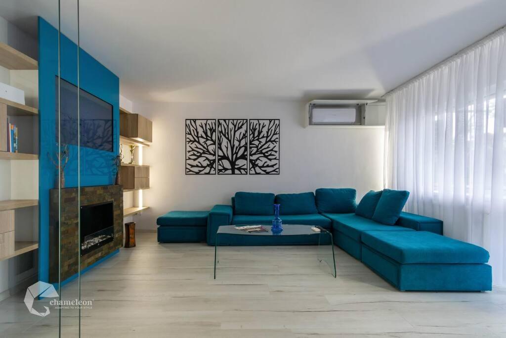 Two-Bedroom Apartment - Photo 8