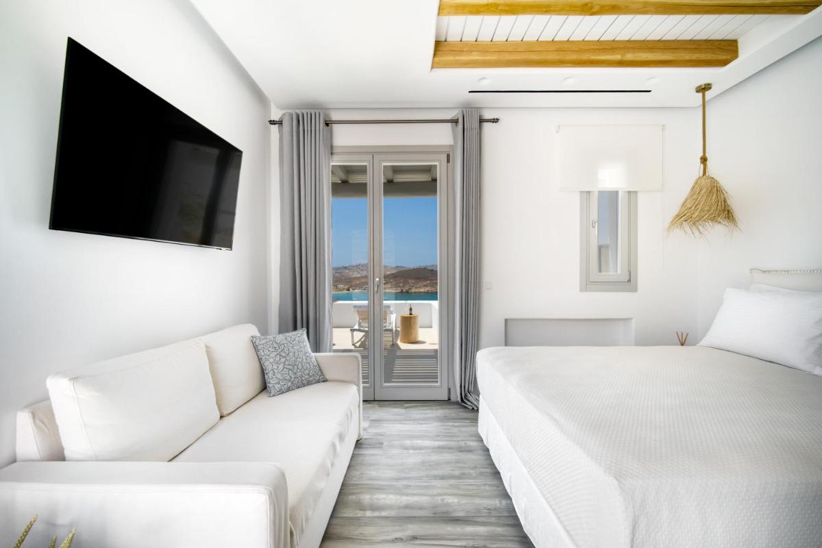 One-Bedroom House - Photo 7