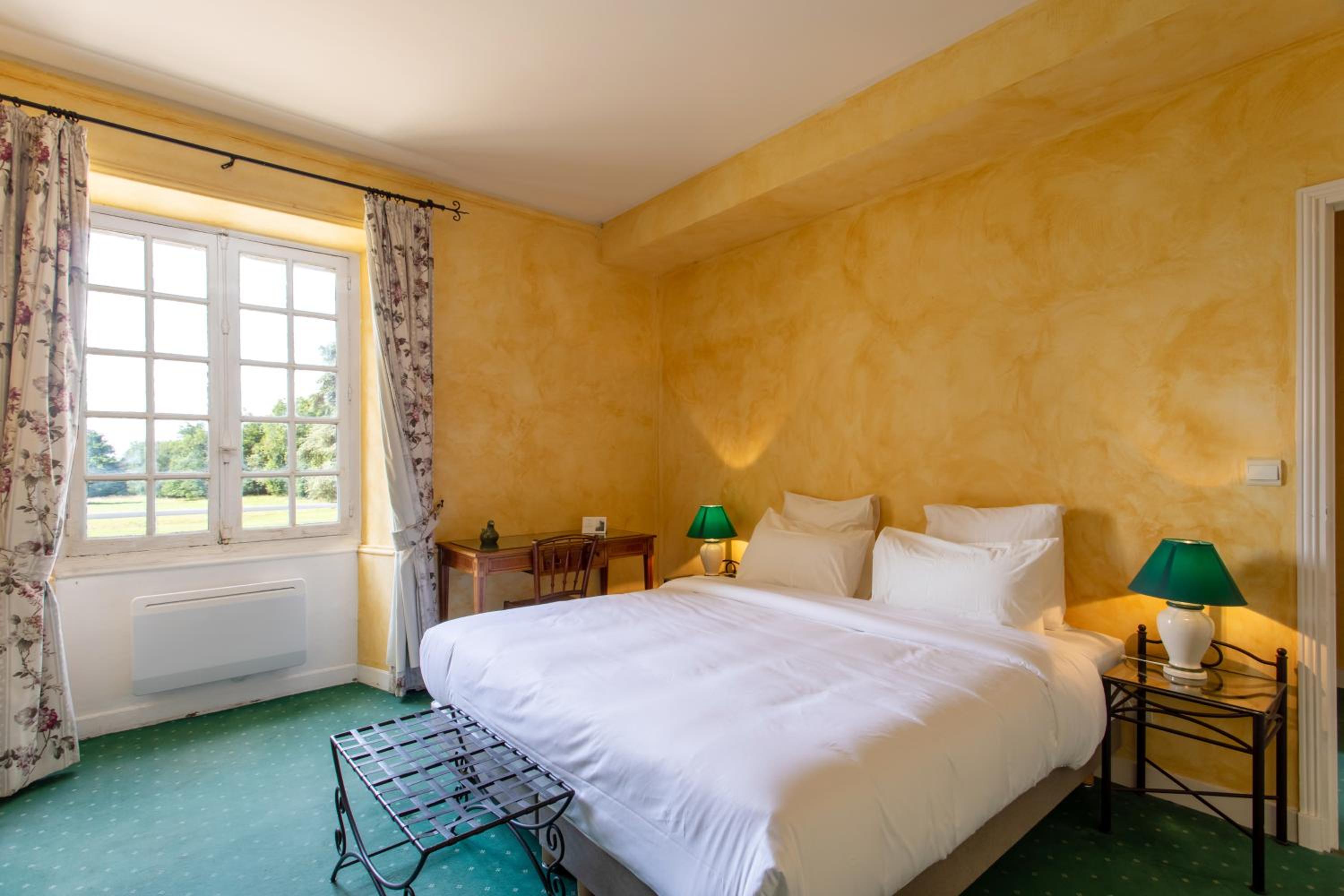 Classic Quadruple Room - Photo 15