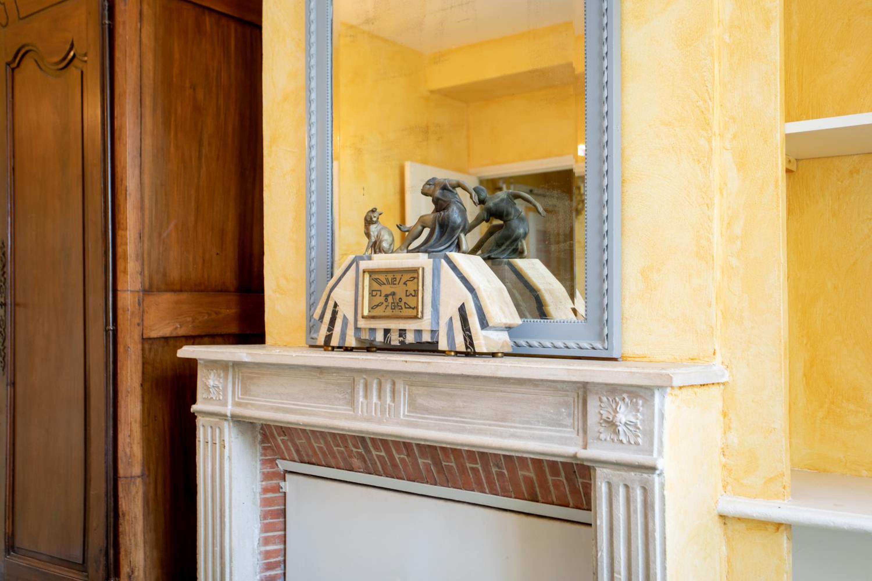 Classic Quadruple Room - Photo 13