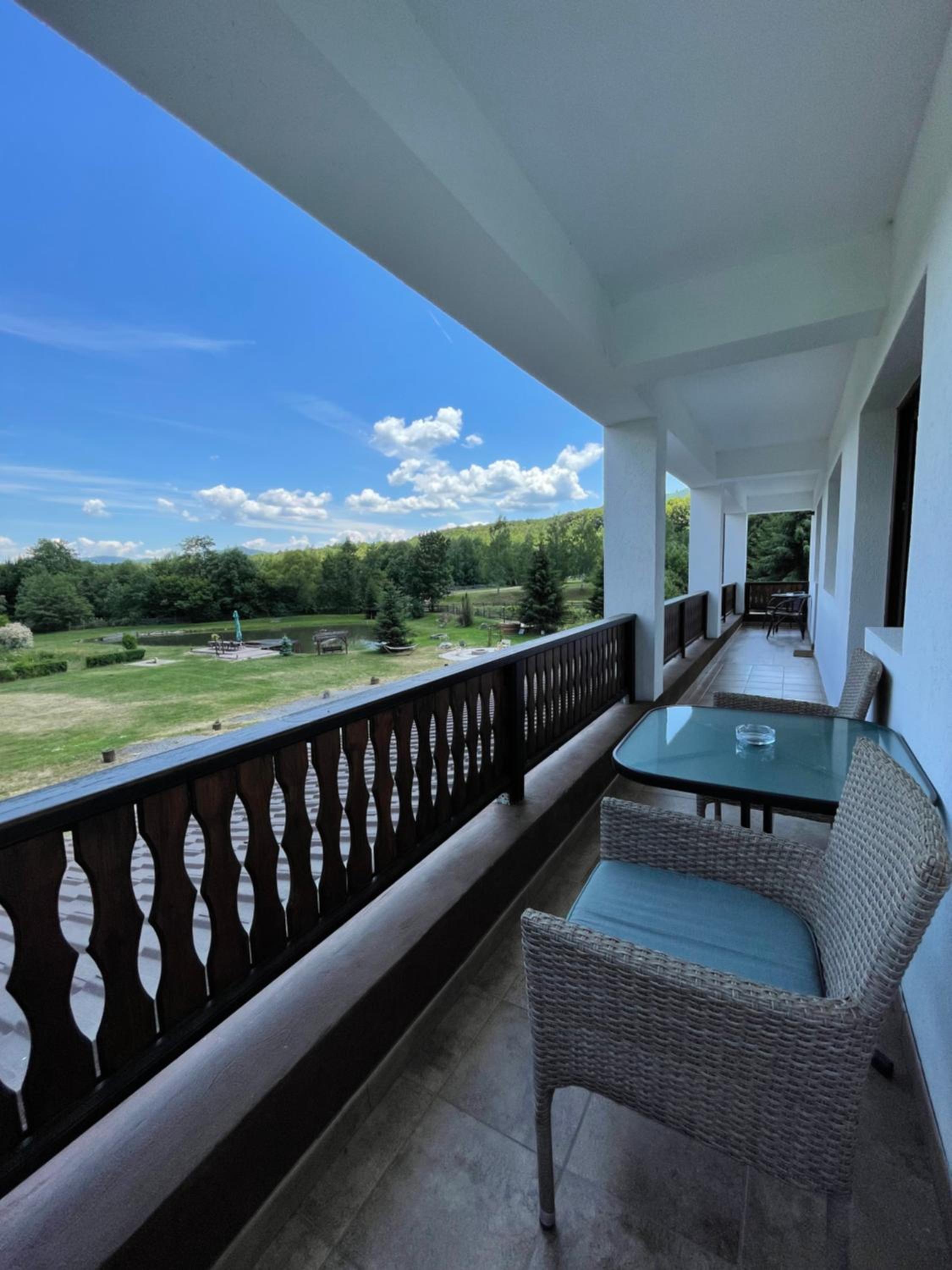 Suite with Lake View photo 3