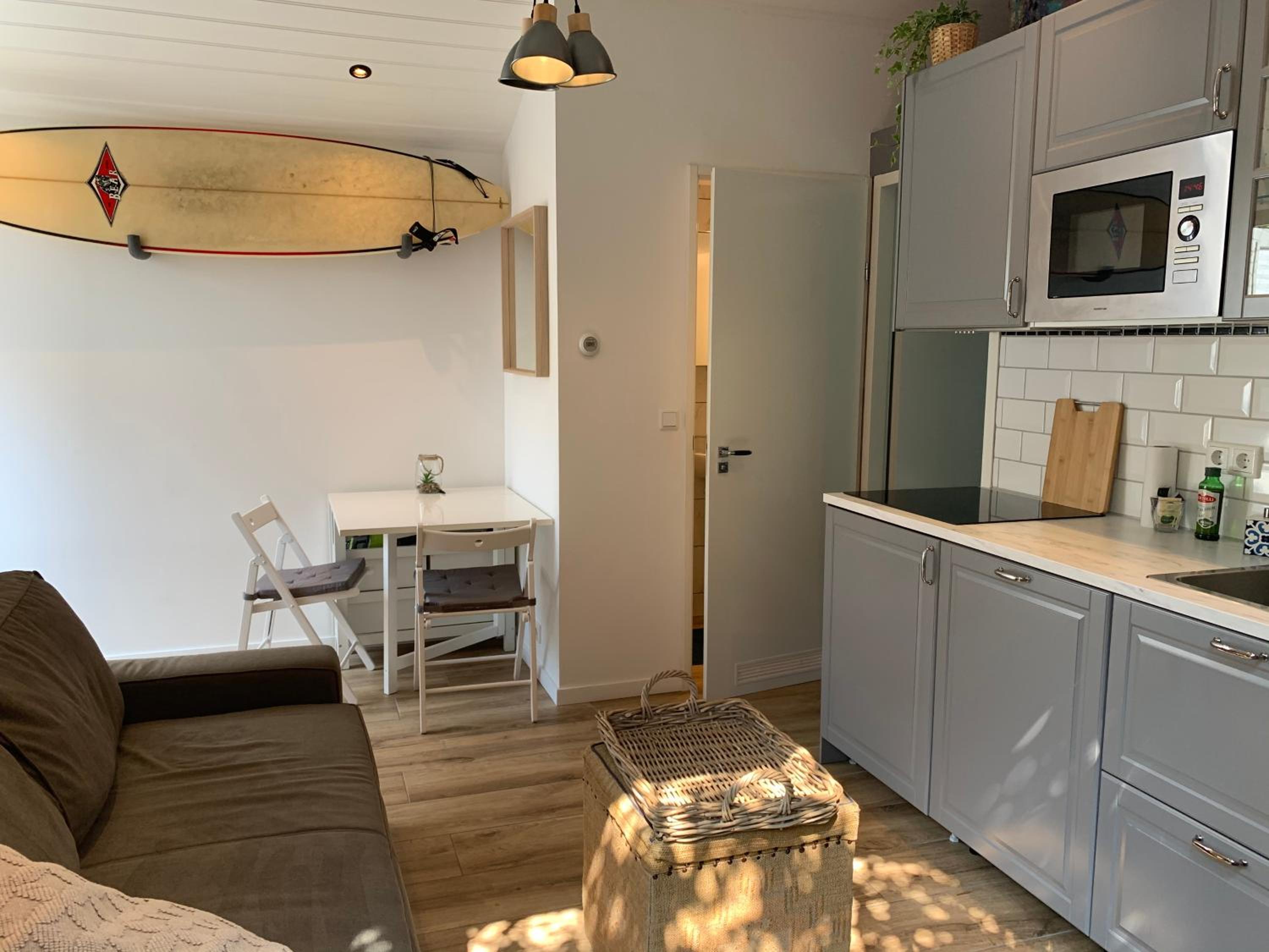 One-Bedroom Apartment - Photo 1