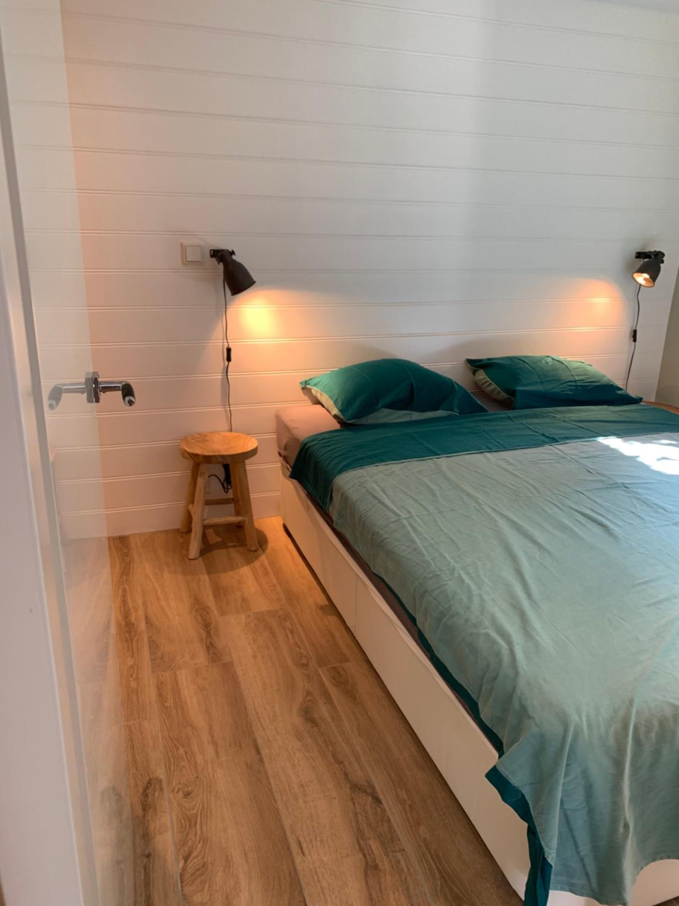 One-Bedroom Apartment - Photo 4