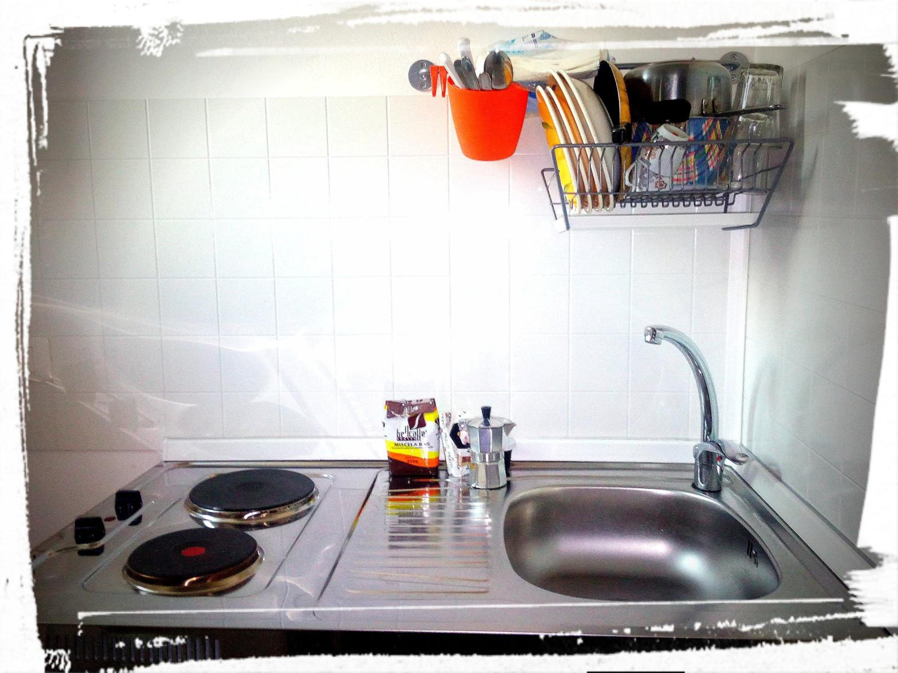 Studio with Balcony - Photo 14