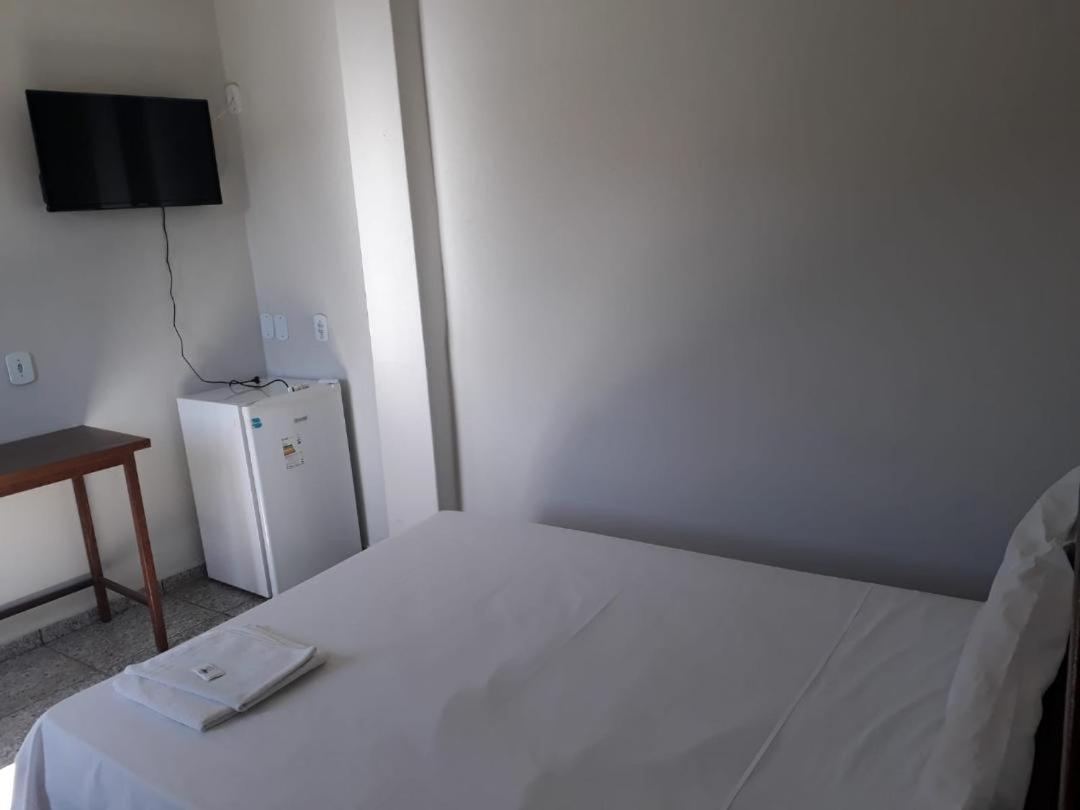 Single Room with Bathroom photo 2