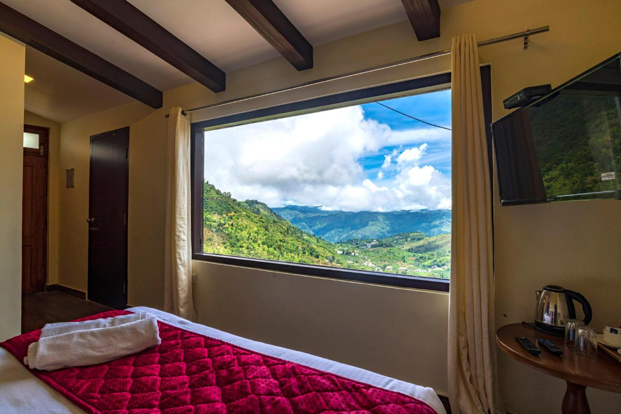 Deluxe Queen Room - Photo 4