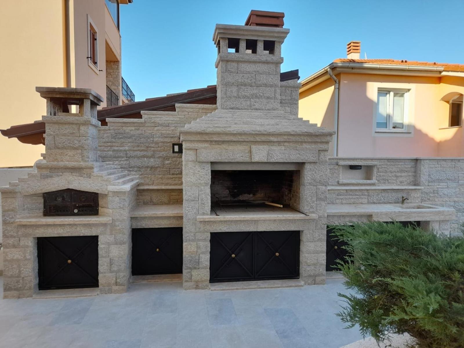 One-Bedroom House photo 2