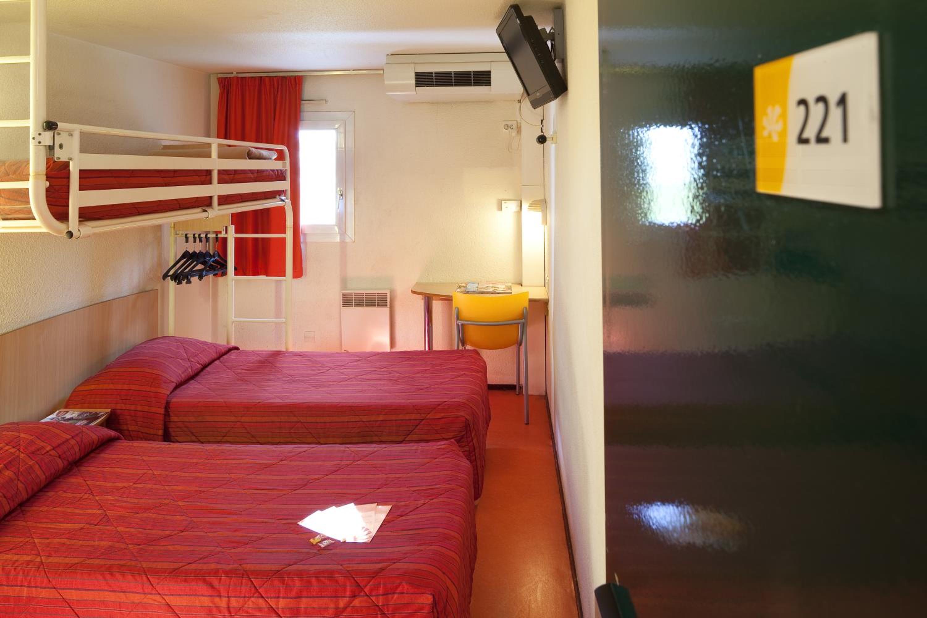 Triple Room photo 2