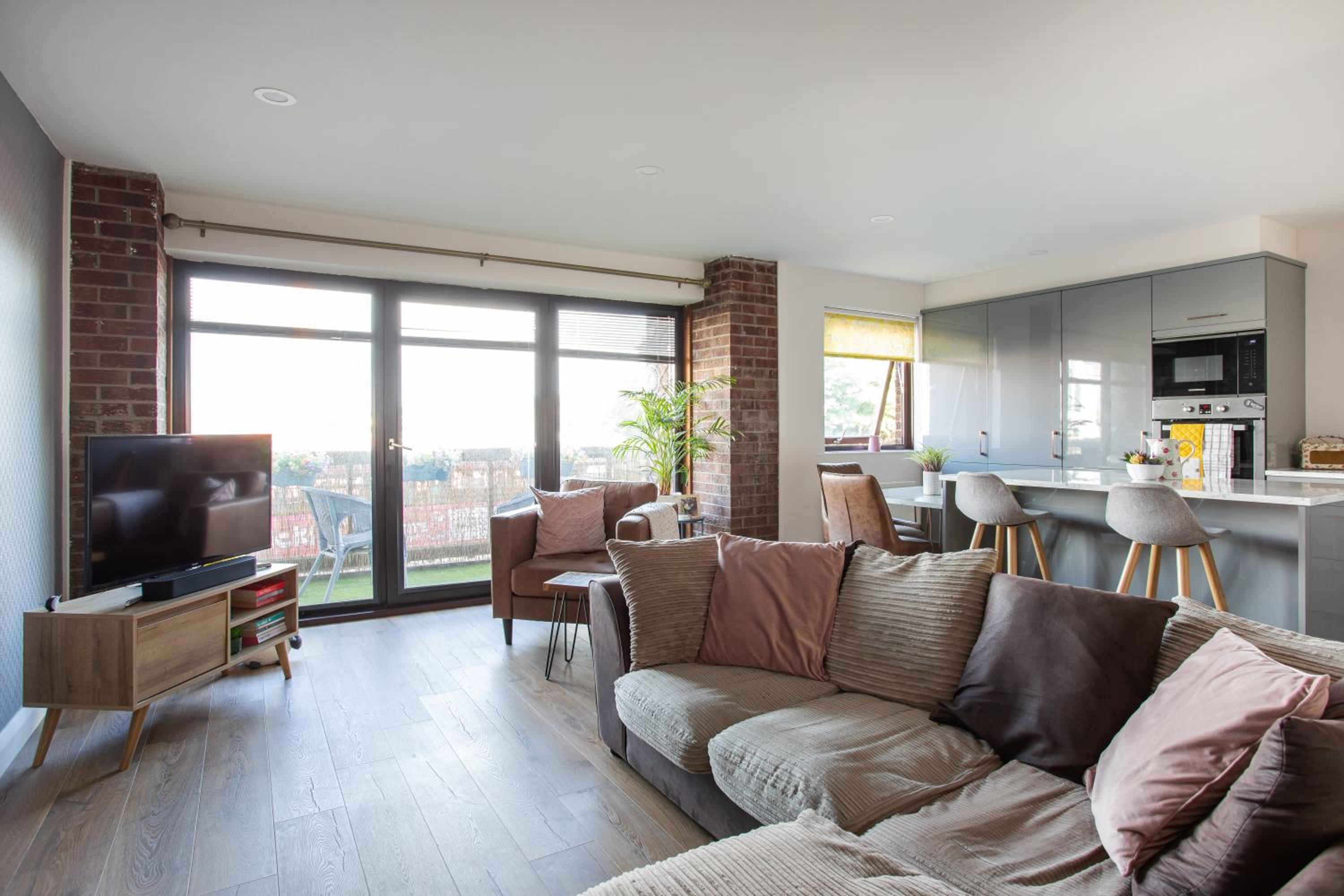 Two-Bedroom Apartment with Balcony