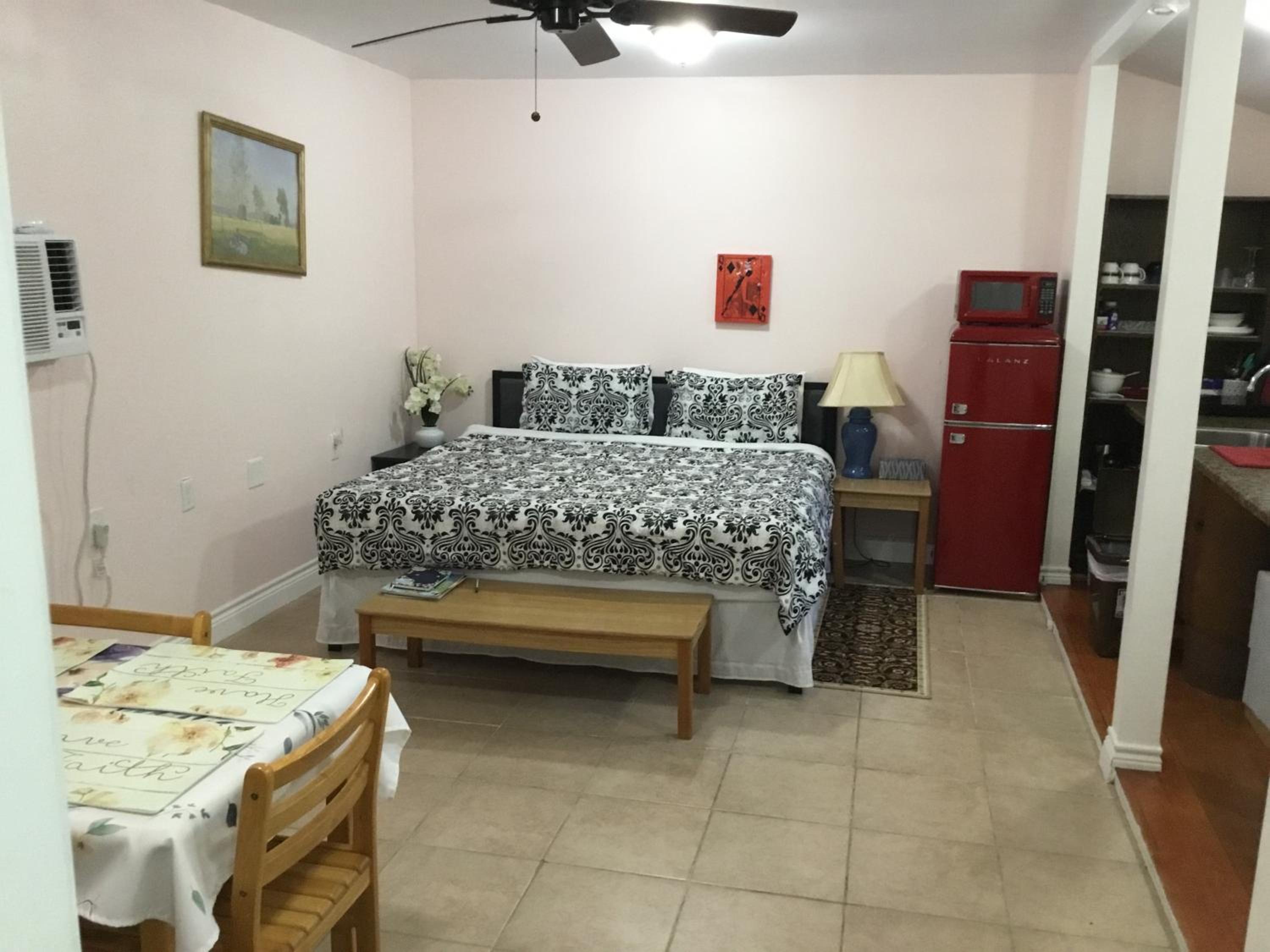One-Bedroom Villa - Photo 1