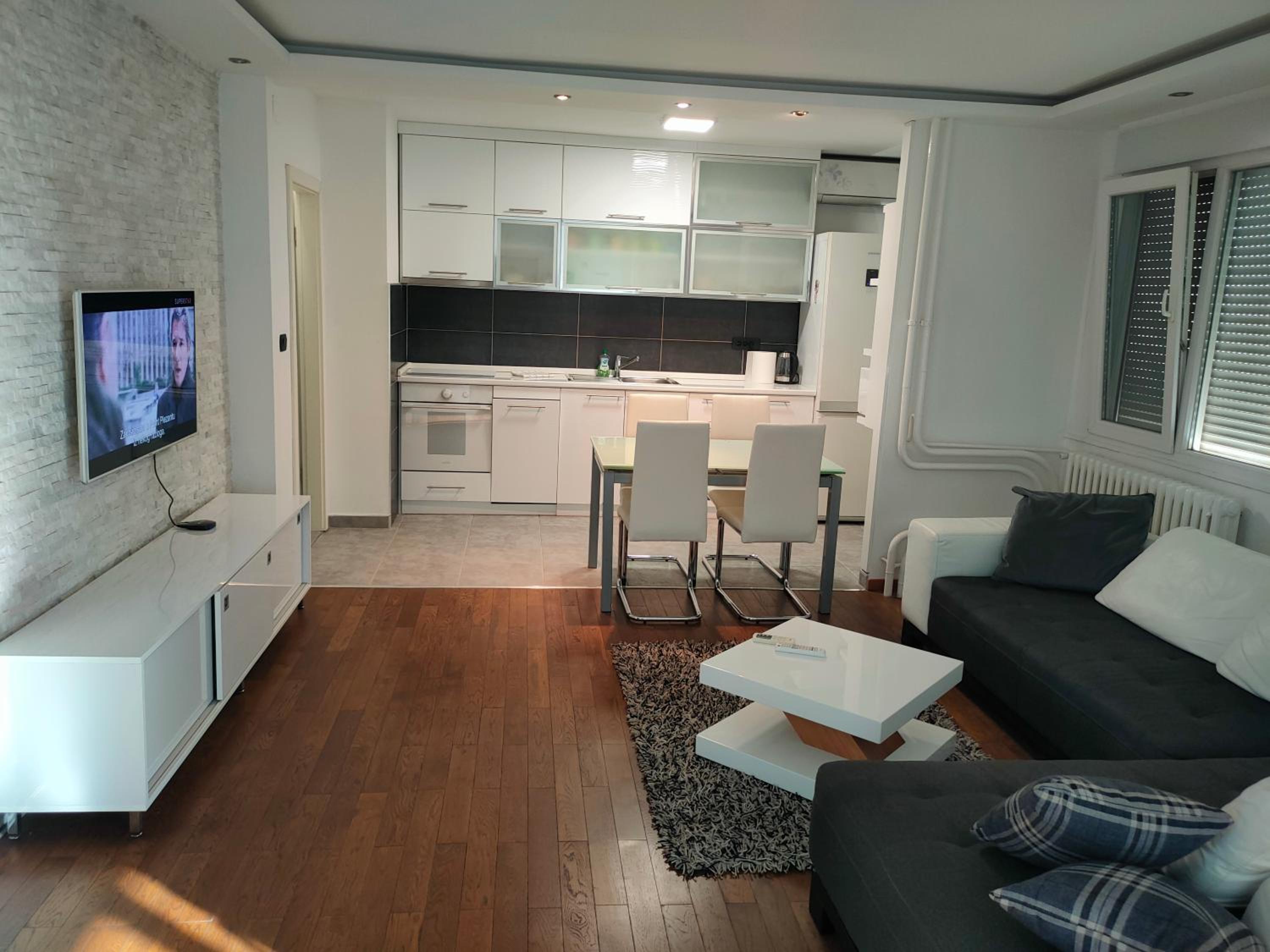 Two-Bedroom Apartment photo 2