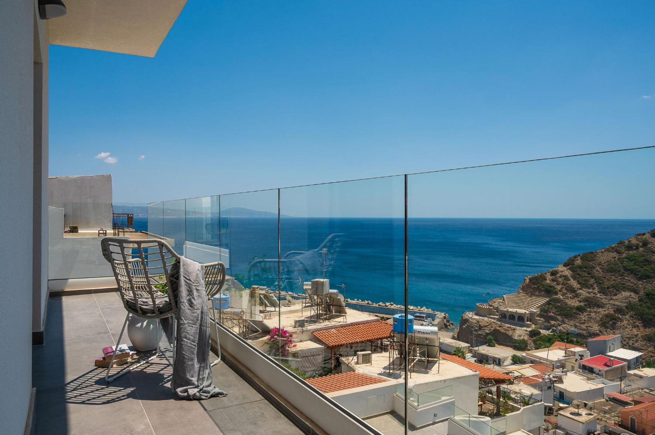 Apartment with Sea View photo 2