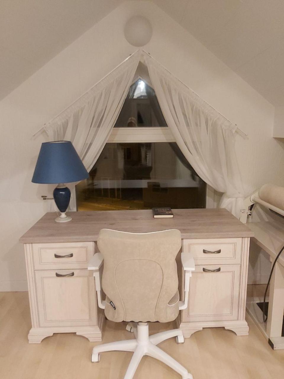 King Room with Two King Beds - Photo 4