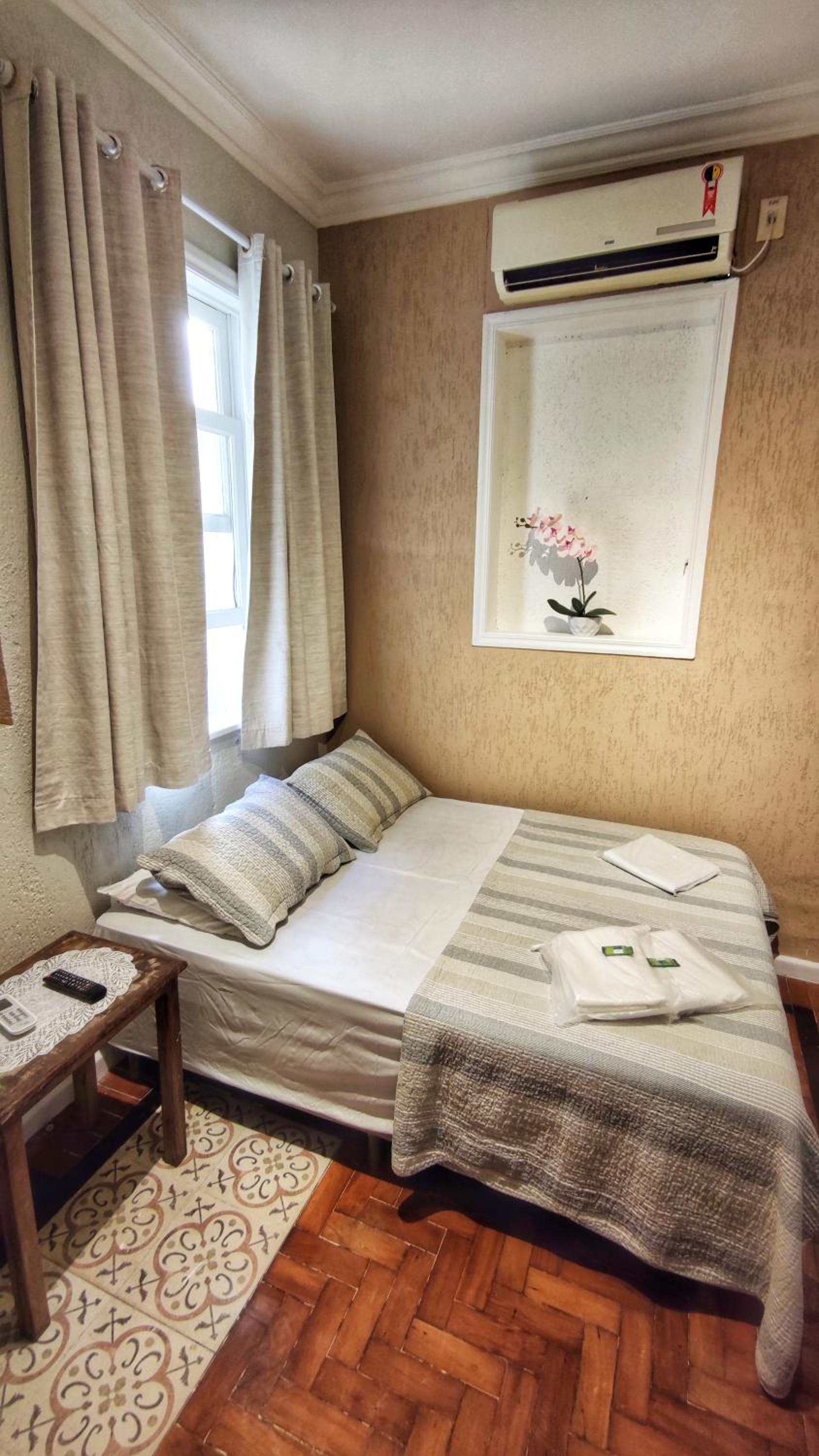 Double Room - Photo 7