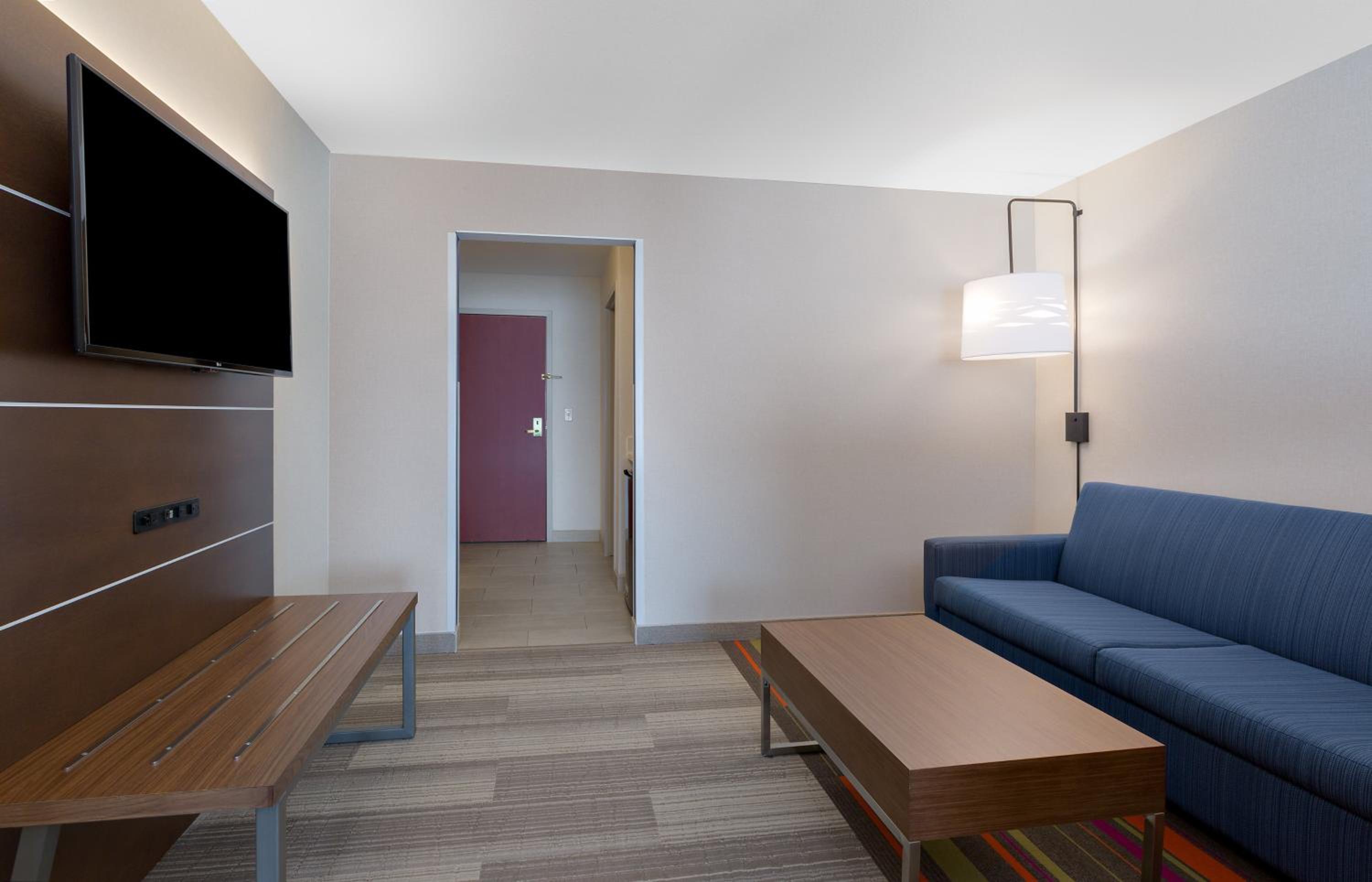 King Suite - Photo 1