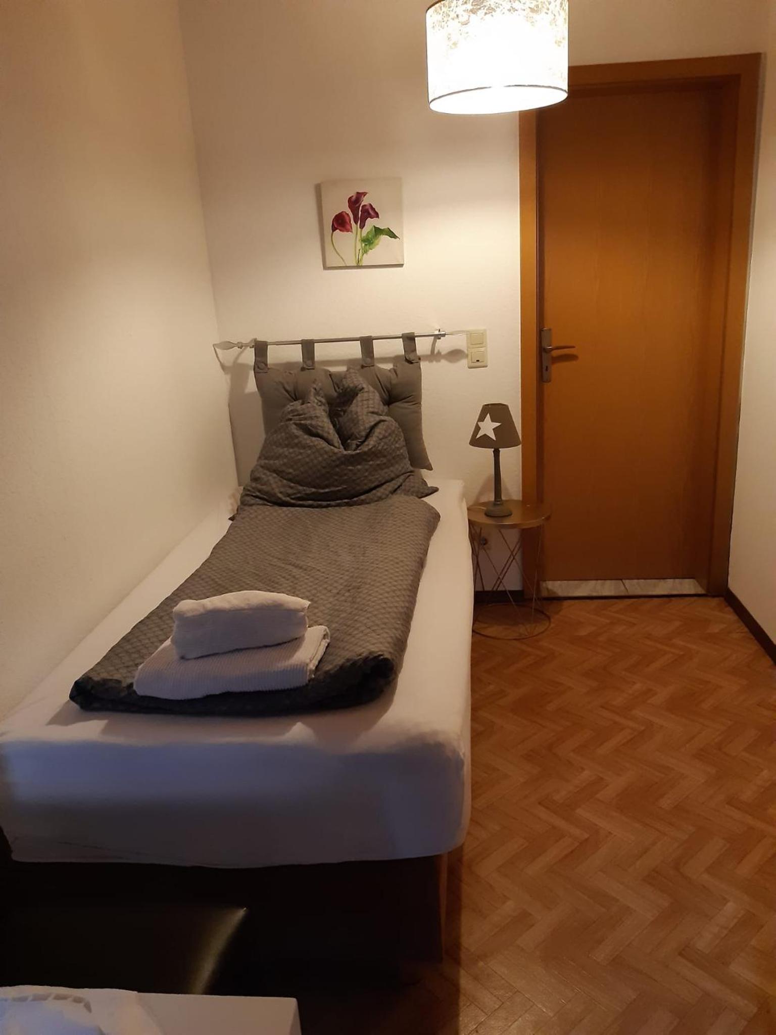 Single Room photo 1