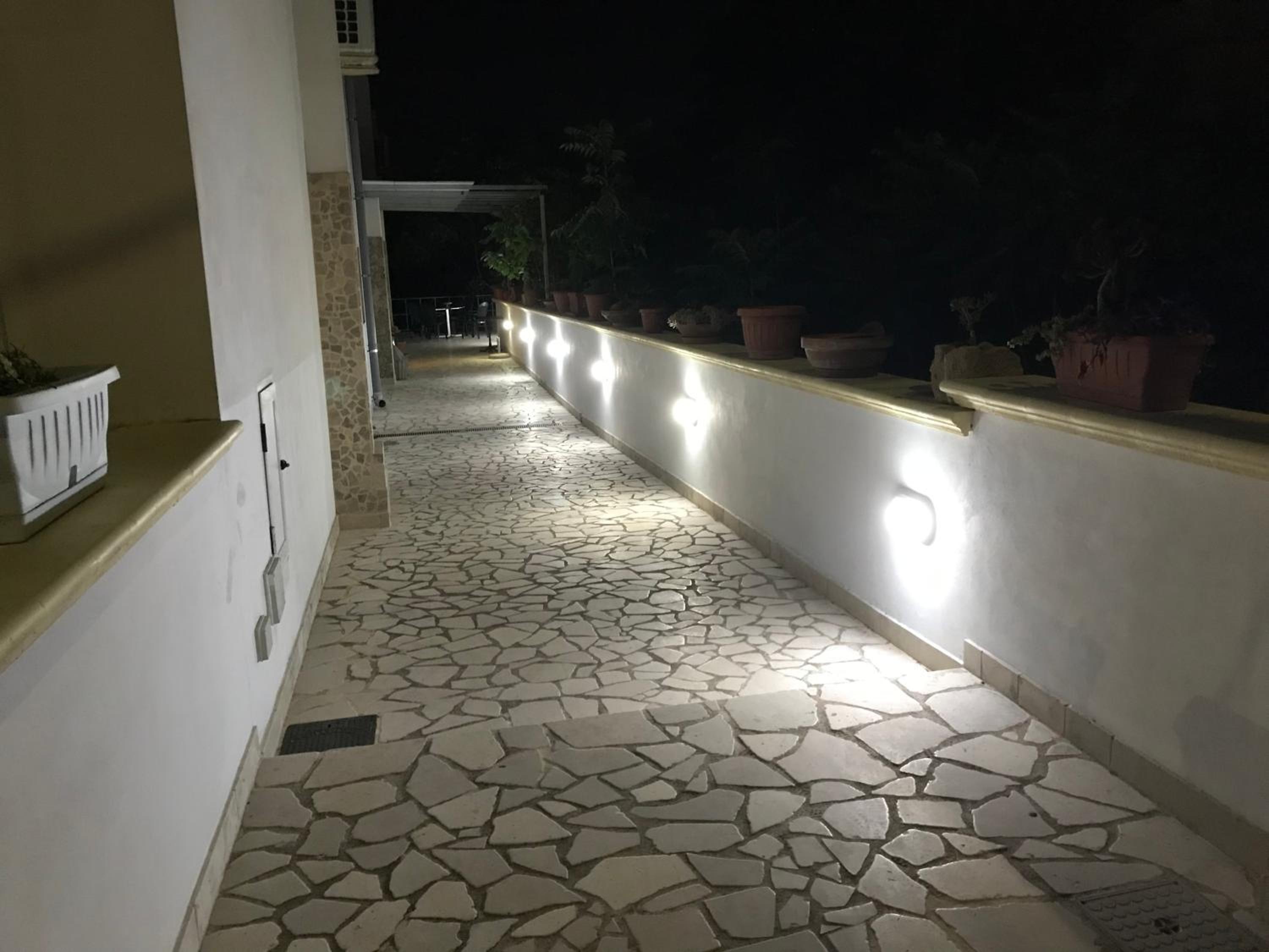 Triple Room with Terrace photo 2