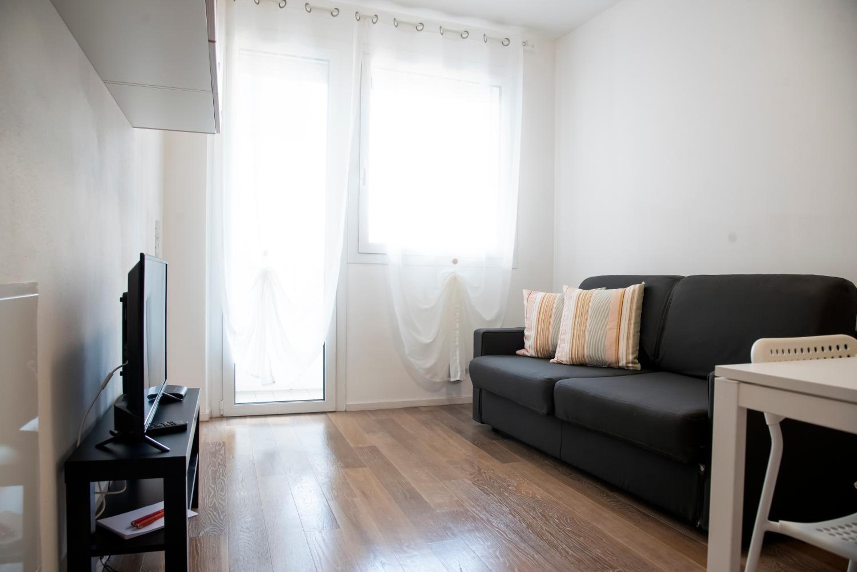 Apartment with Balcony