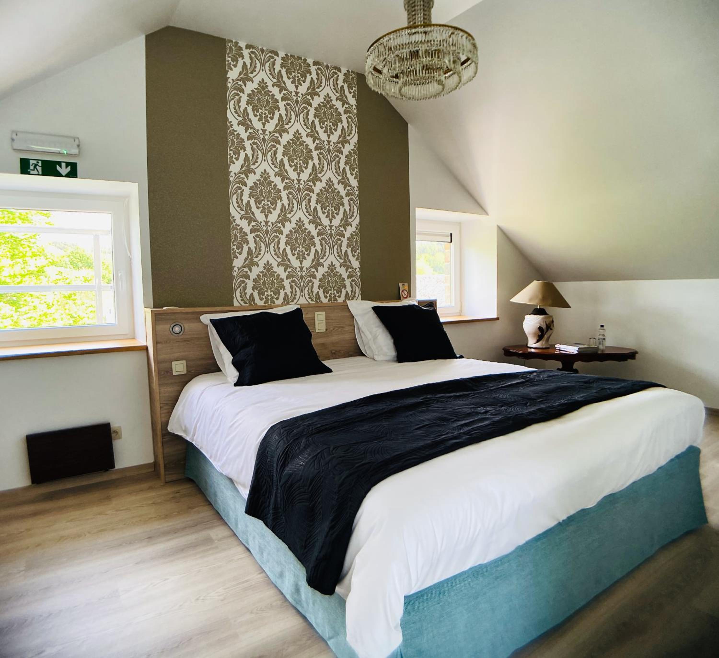 Double Room with Private Bathroom photo 2