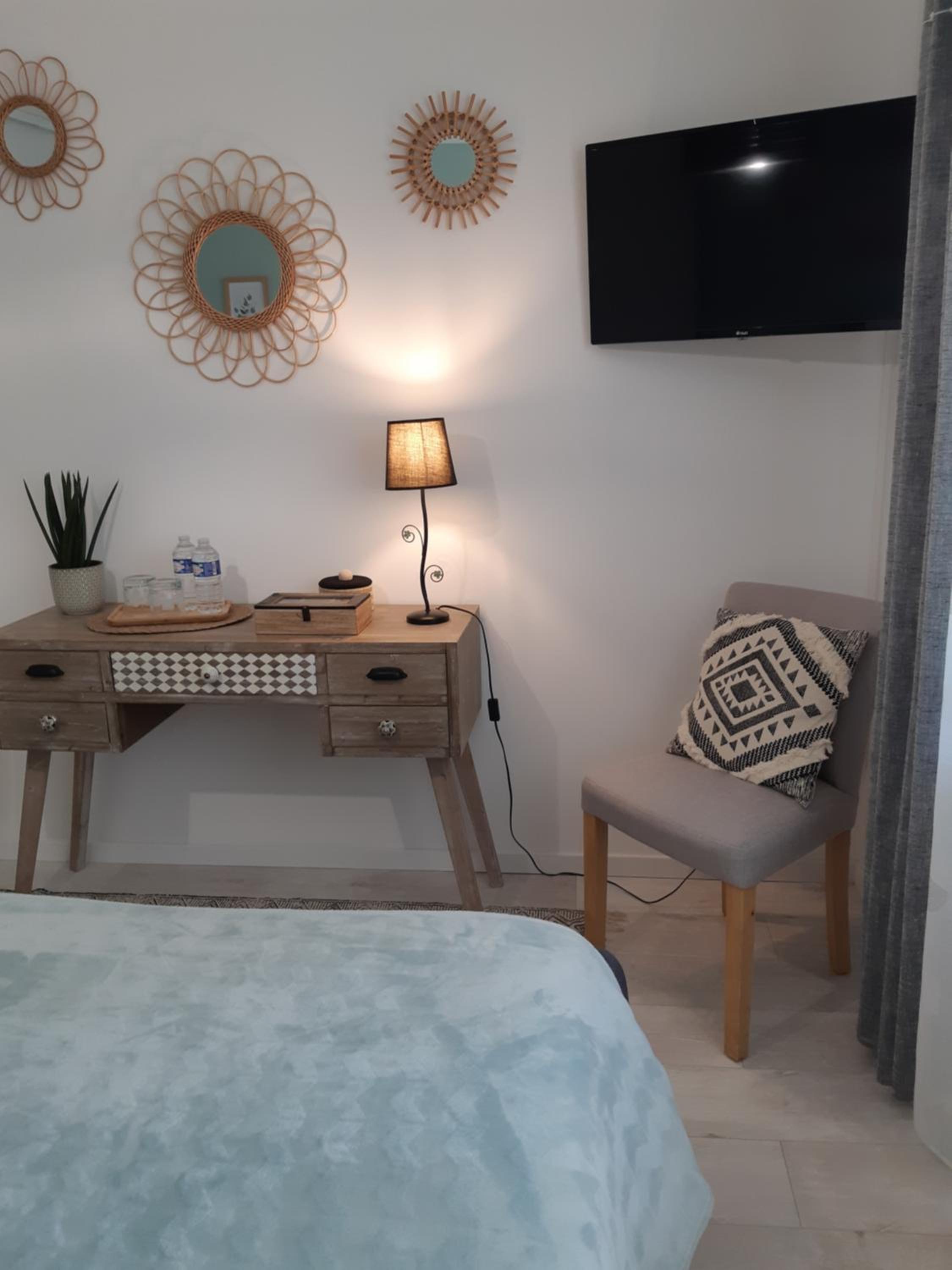 King Room with Garden View - Photo 4