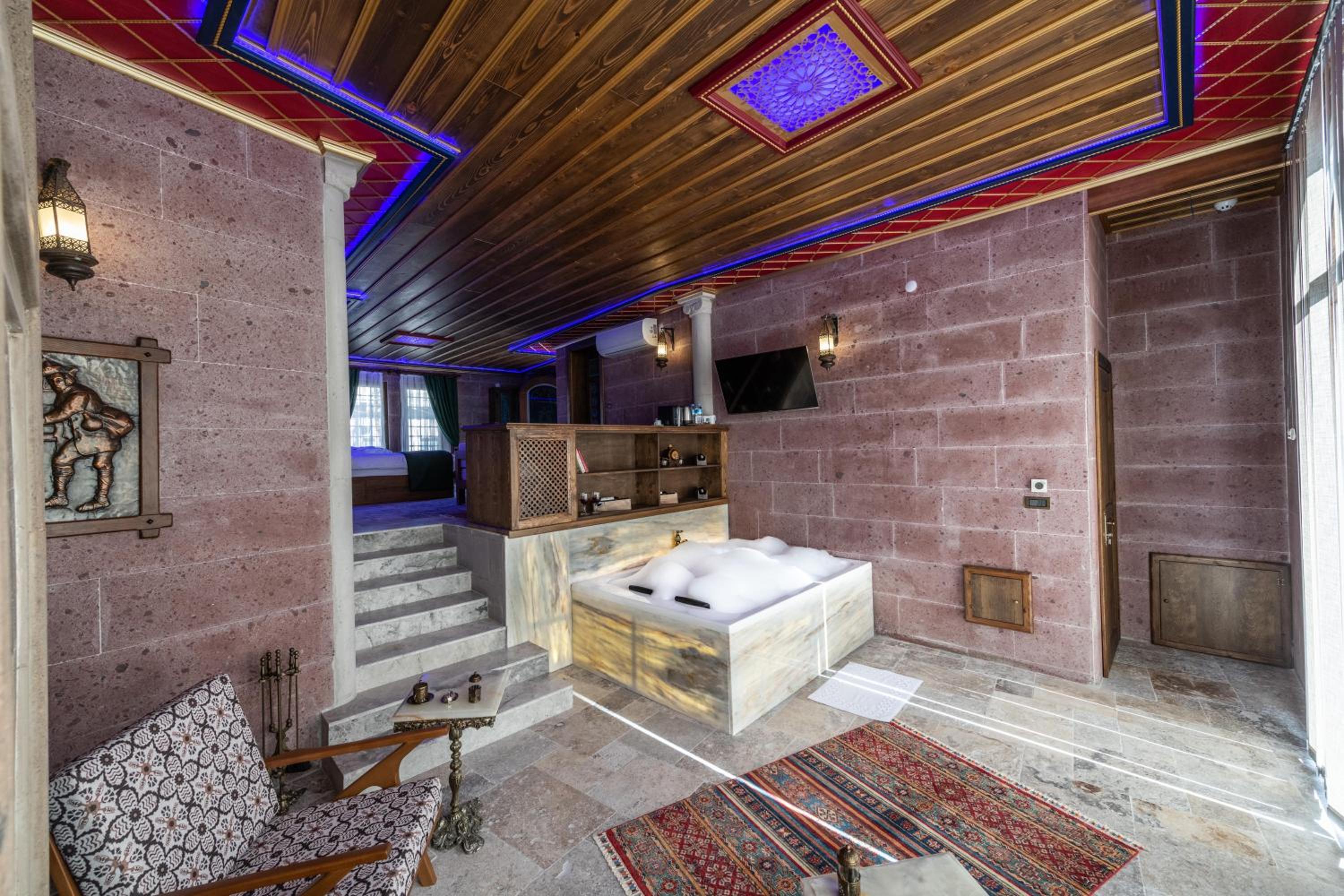 King Suite