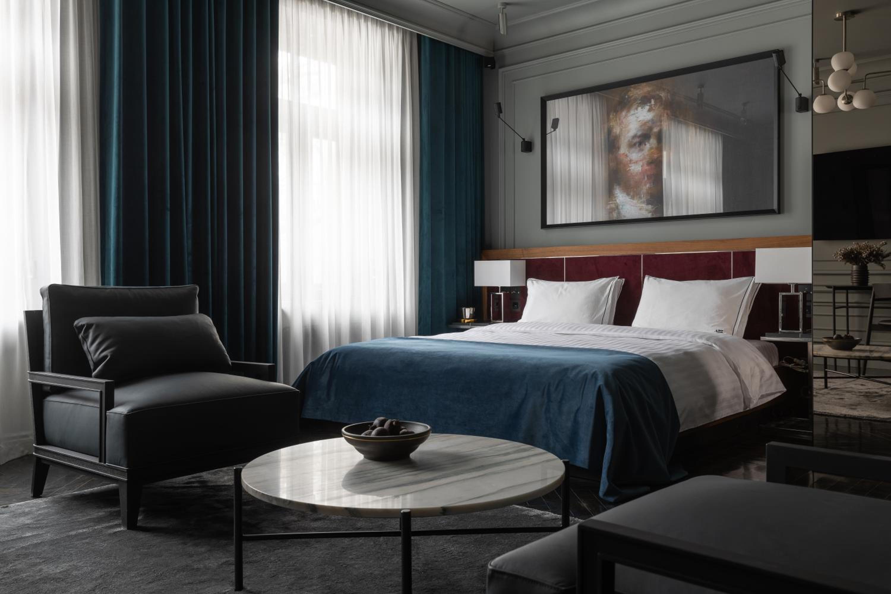Deluxe Room - Photo 5