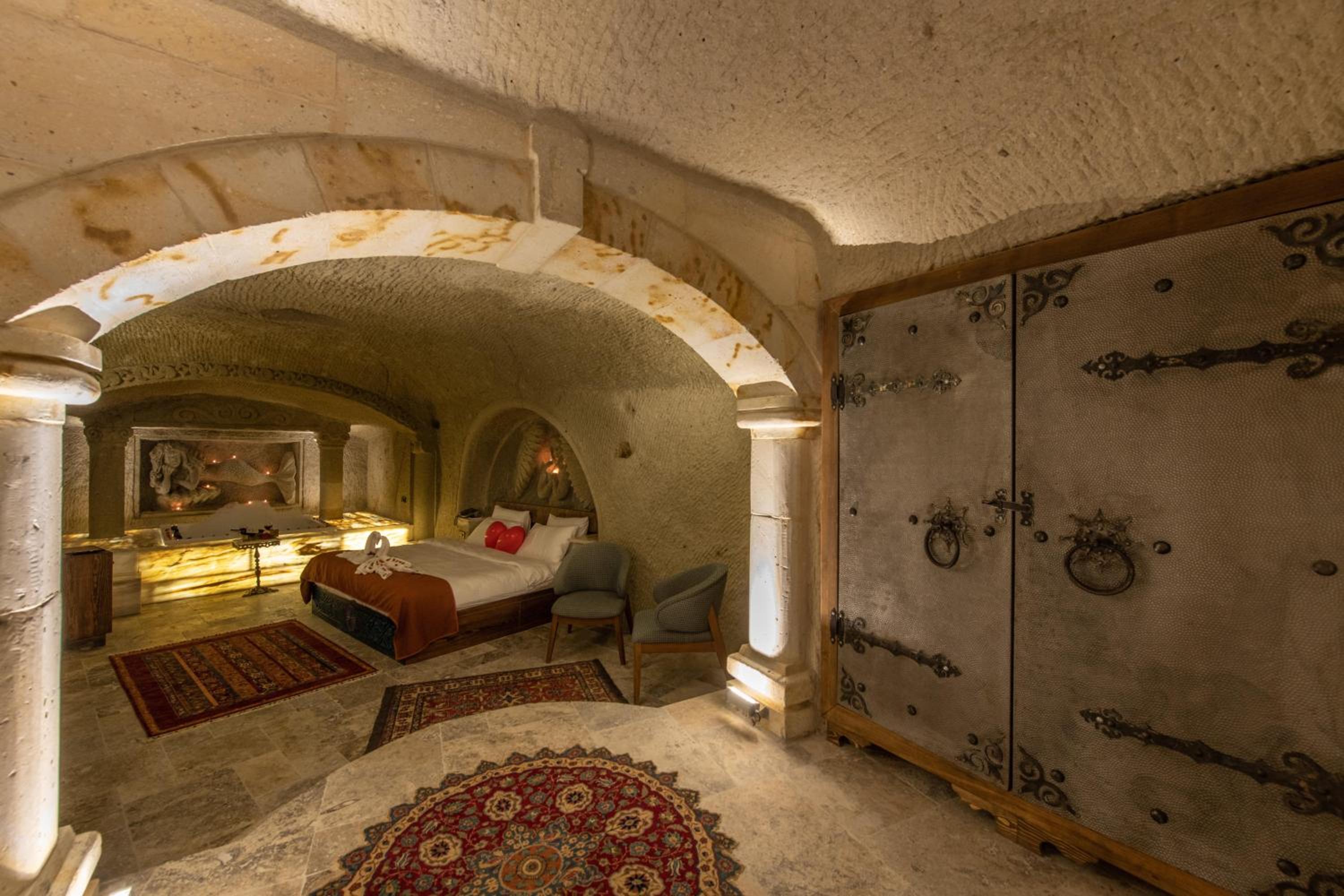 Suite - Photo 2