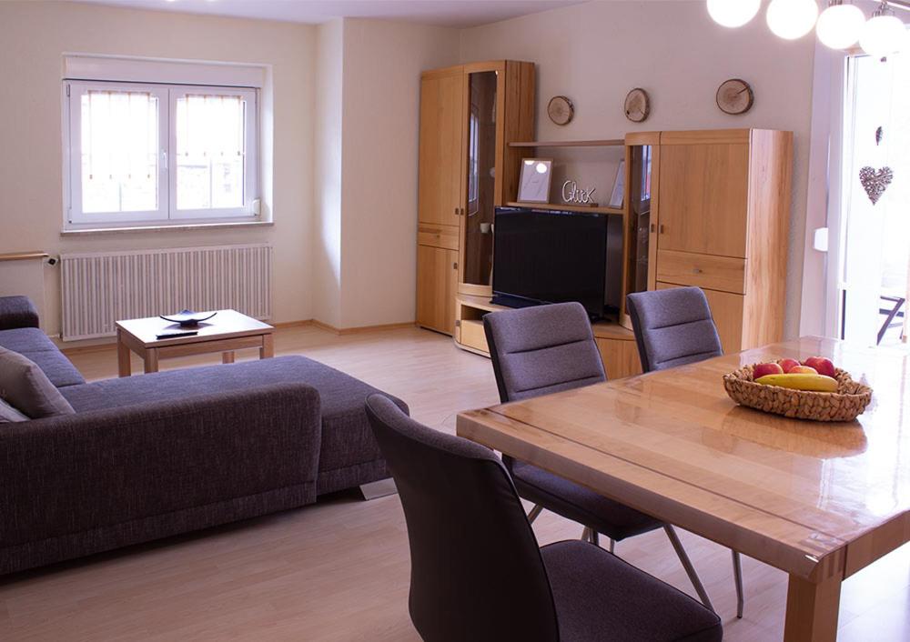 Three-Bedroom Apartment photo 2