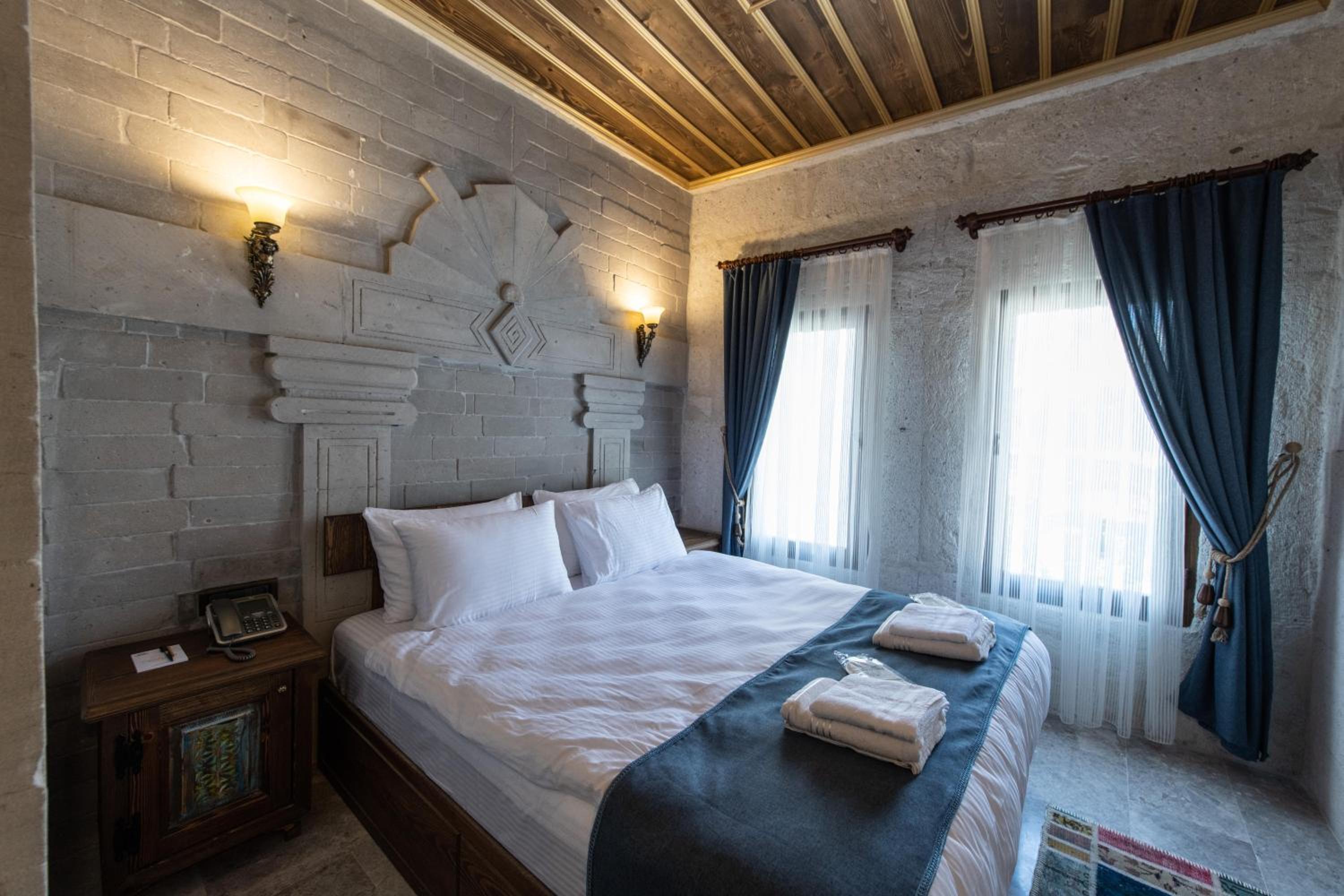 Deluxe Double Room - Photo 6