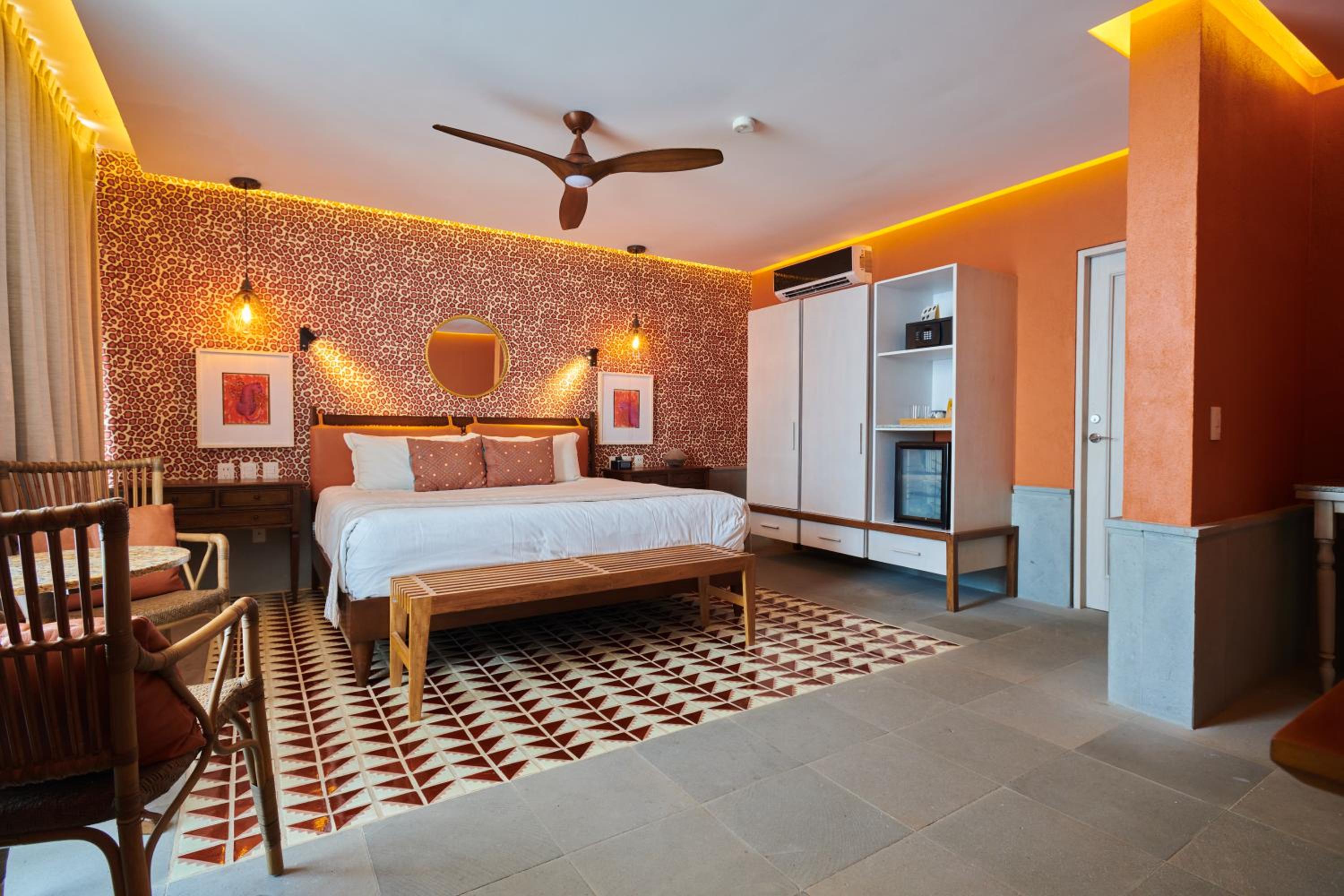 Deluxe Suite - Photo 4