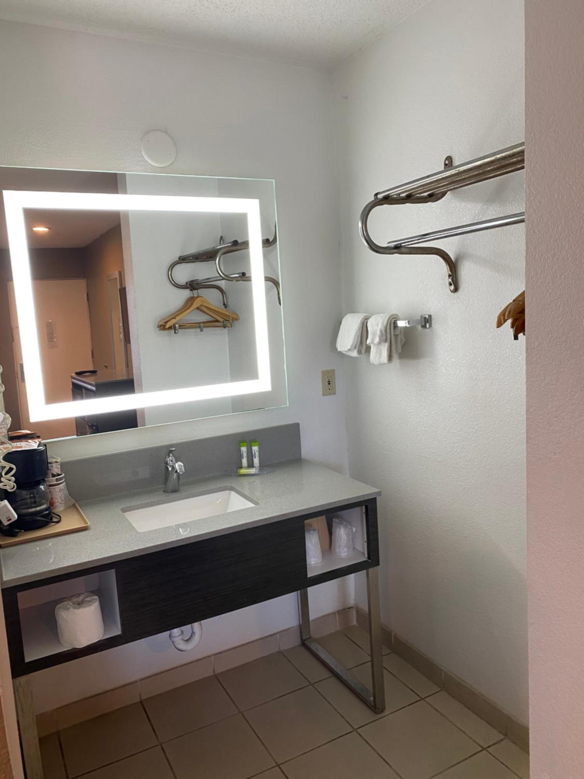 Large Single Room photo 2
