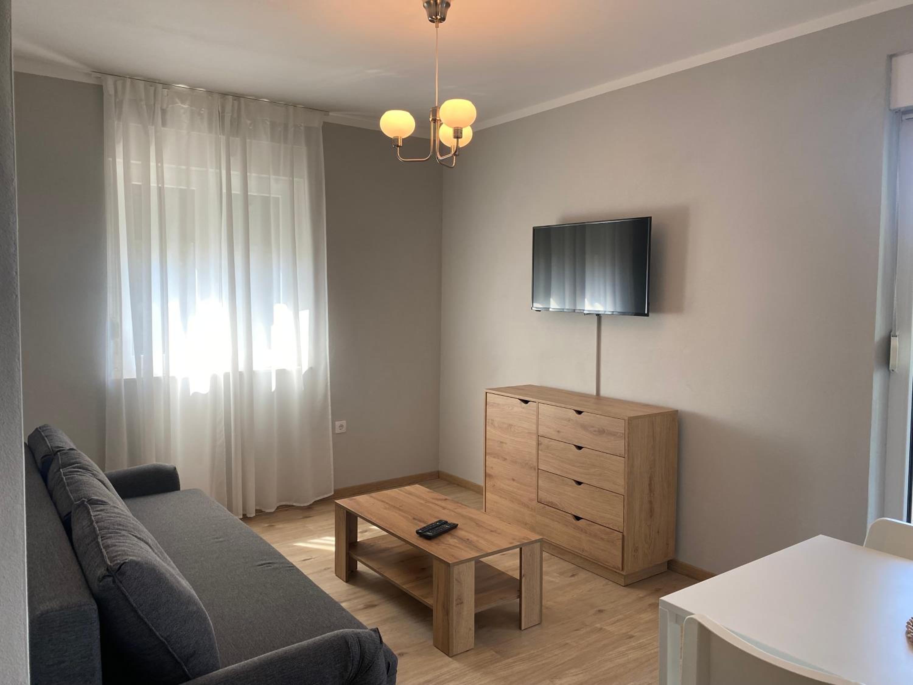Two-Bedroom Apartment - Photo 3