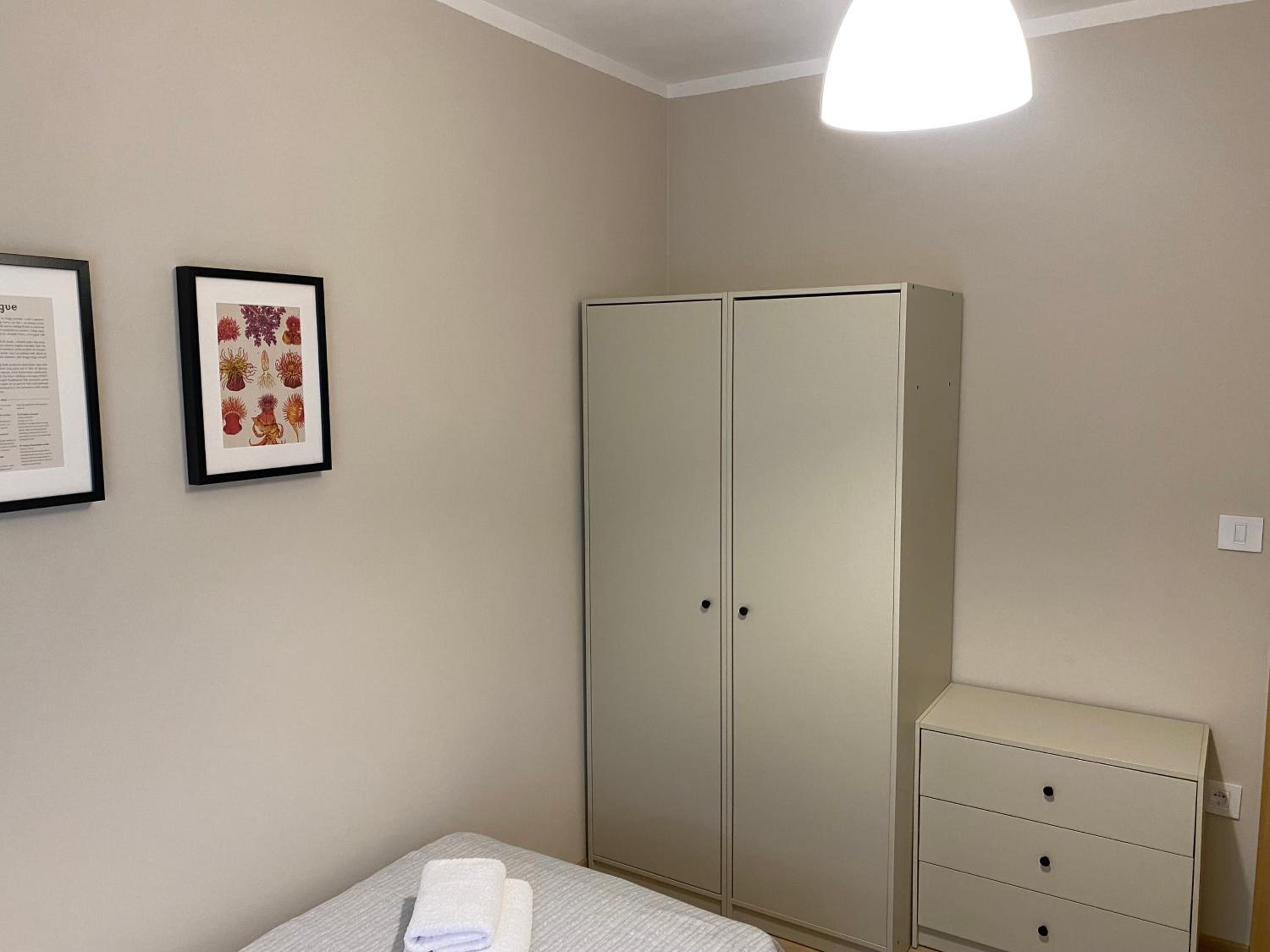 Two-Bedroom Apartment - Photo 8