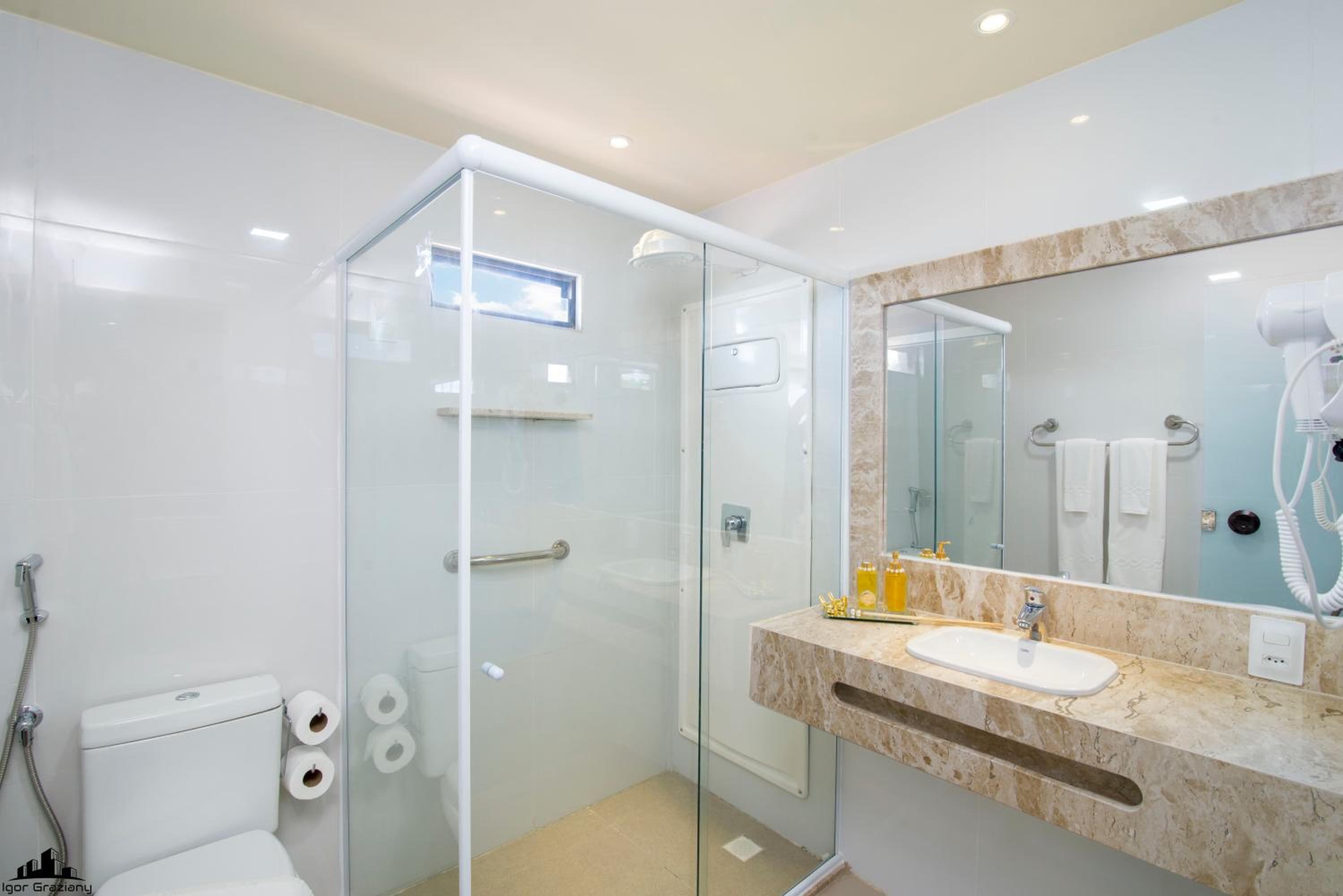 Superior Triple Room photo 2