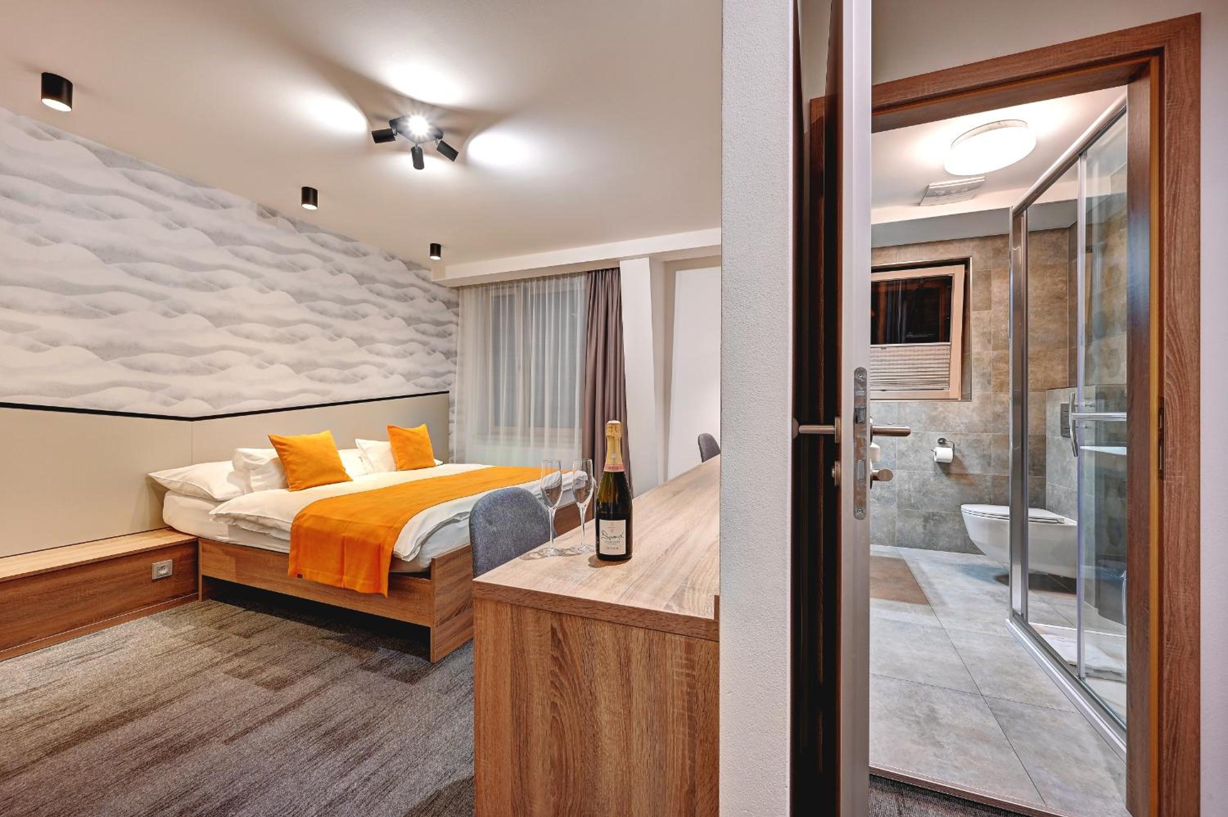 Triple Room with Mountain View photo 3