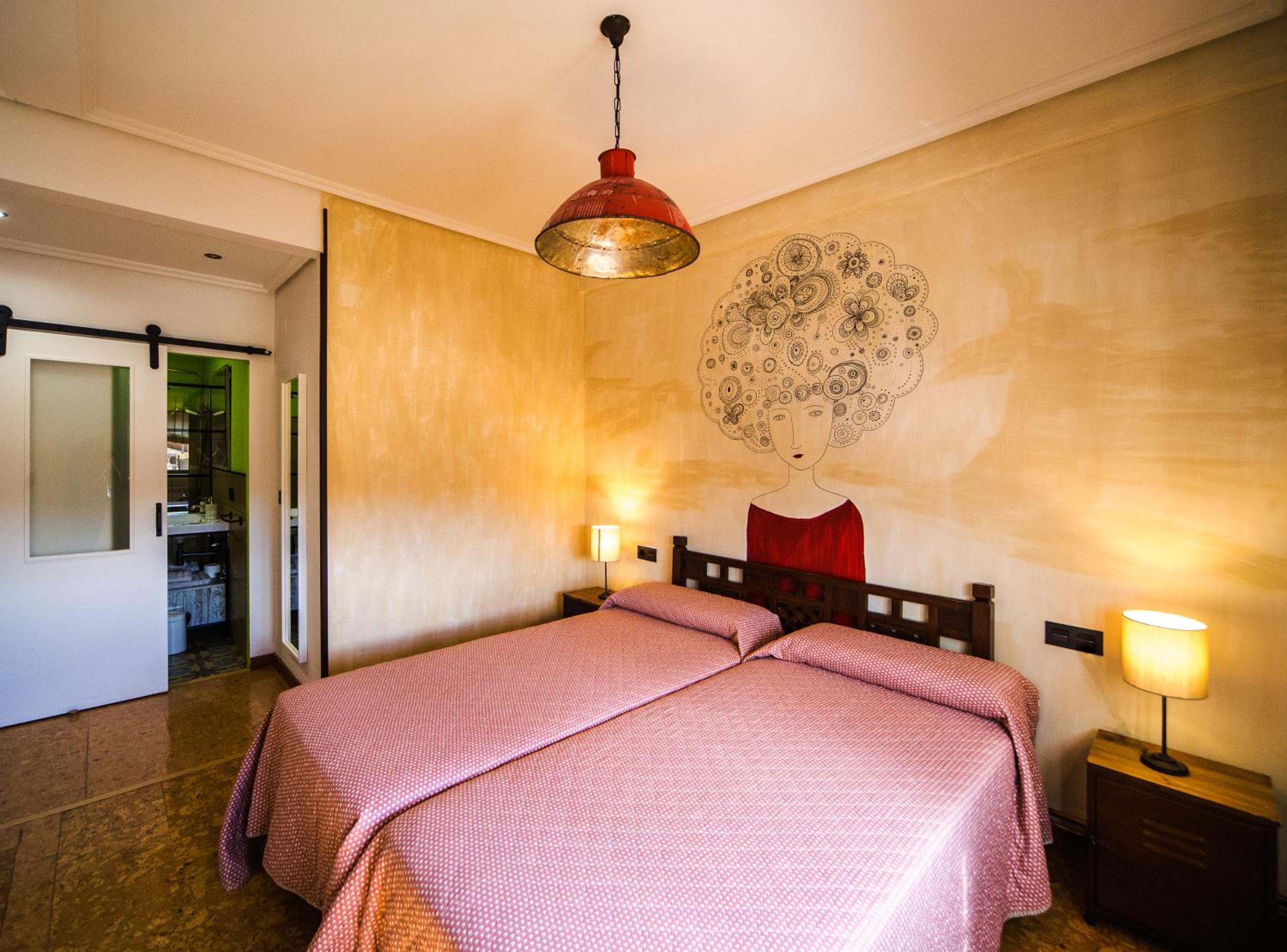 Twin Room with Private Bathroom