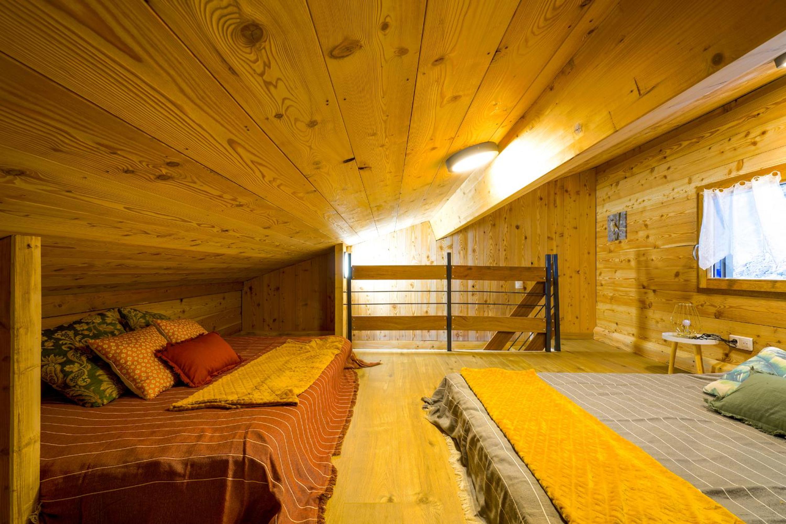 Superior Chalet - Photo 1