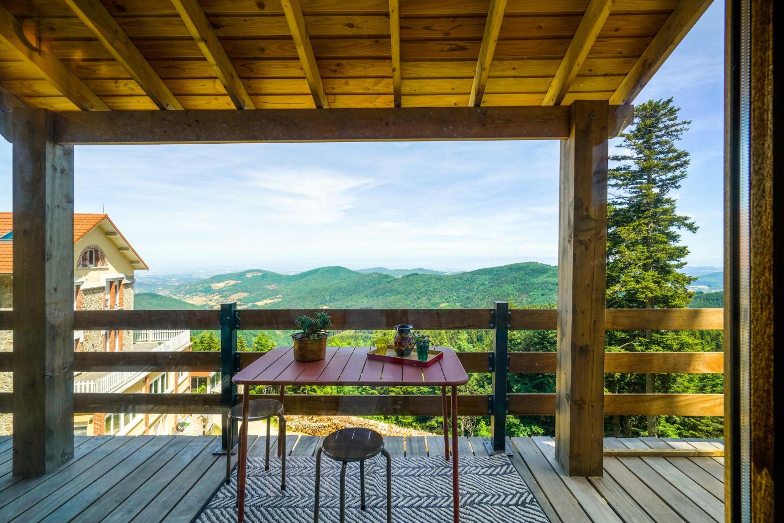 Superior Chalet - Photo 3